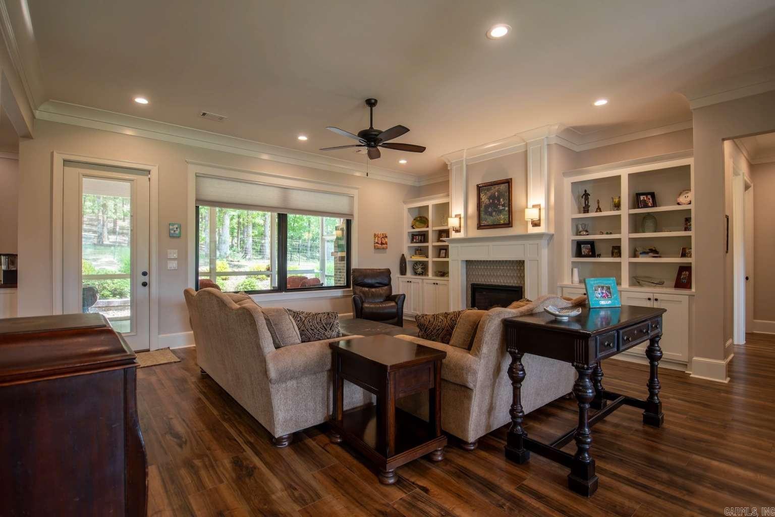 GOSHEN COML PARK - Residential