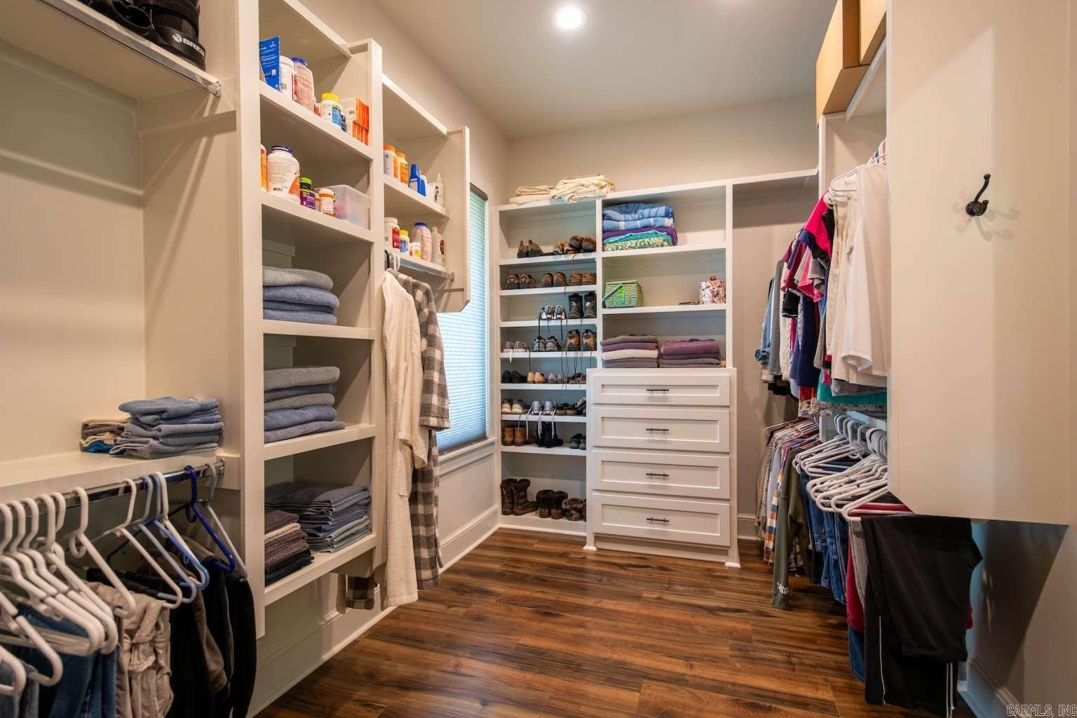 GOSHEN COML PARK - Residential