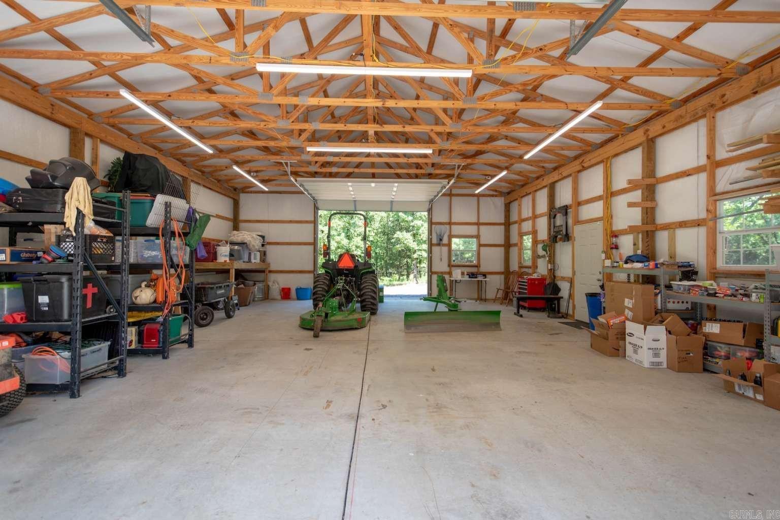 GOSHEN COML PARK - Residential