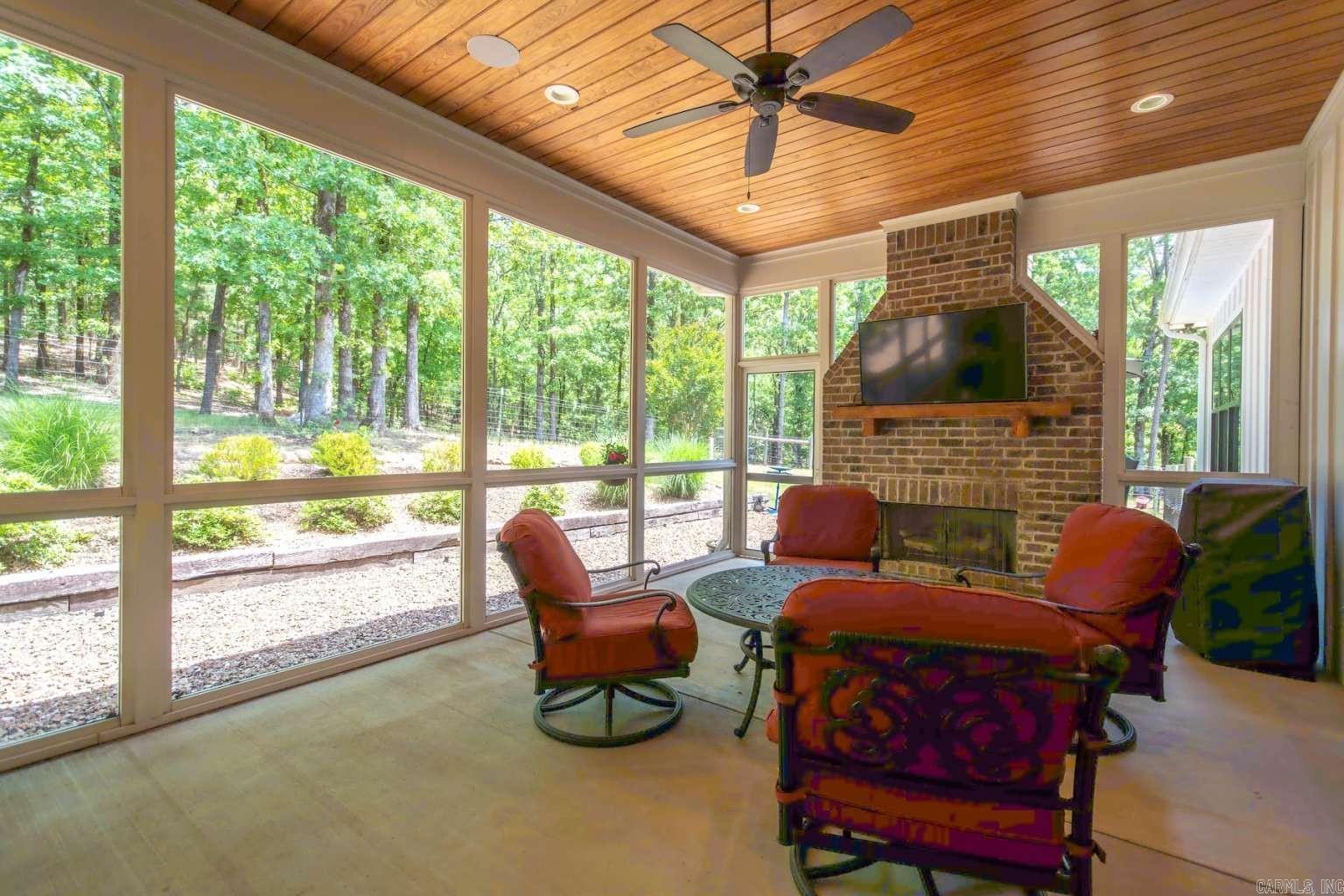 GOSHEN COML PARK - Residential