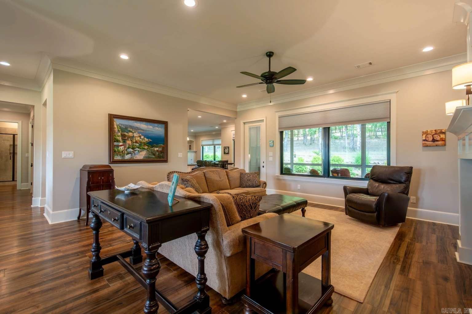 GOSHEN COML PARK - Residential