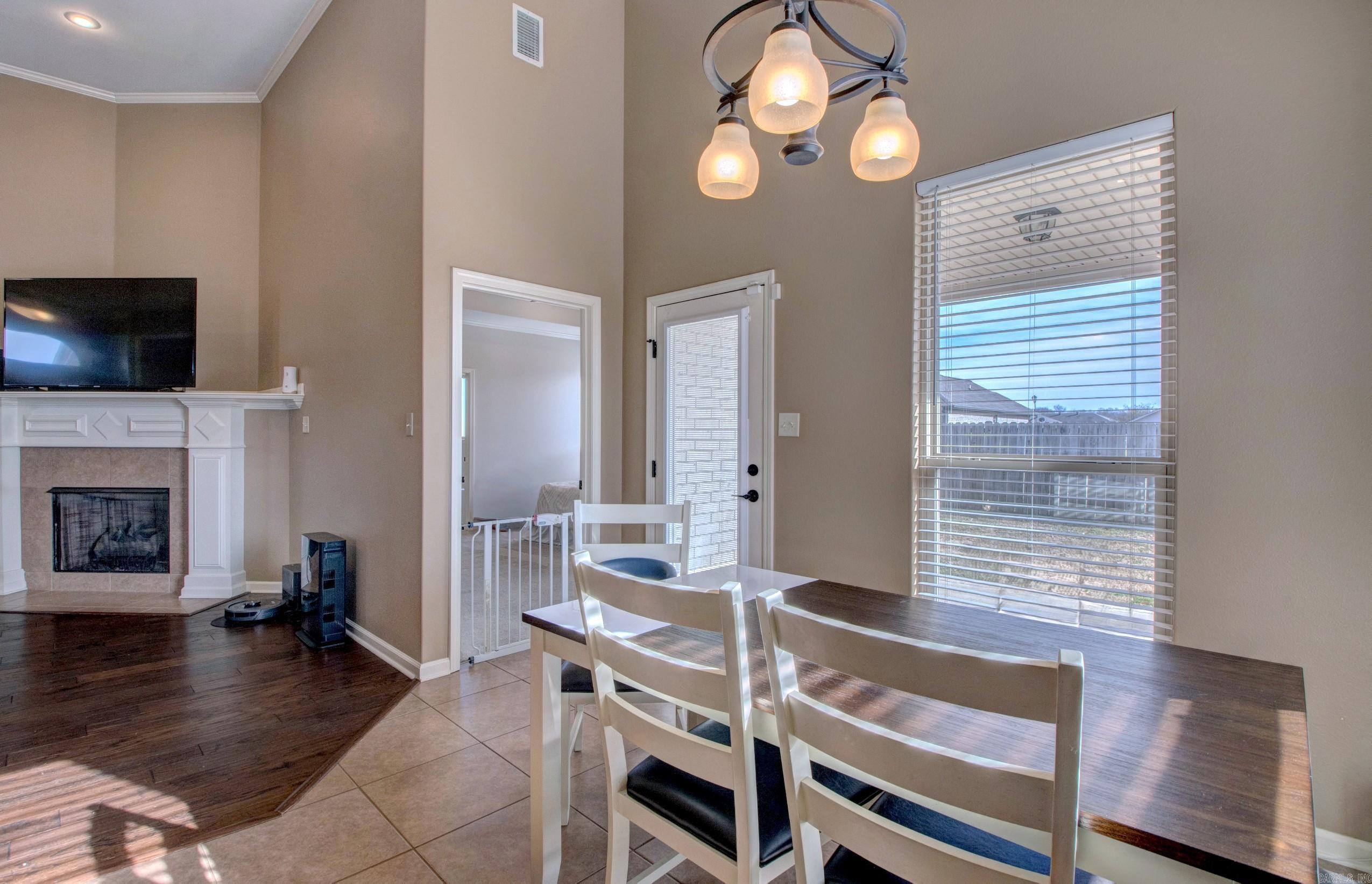 STONEHENGE PLACE - Residential