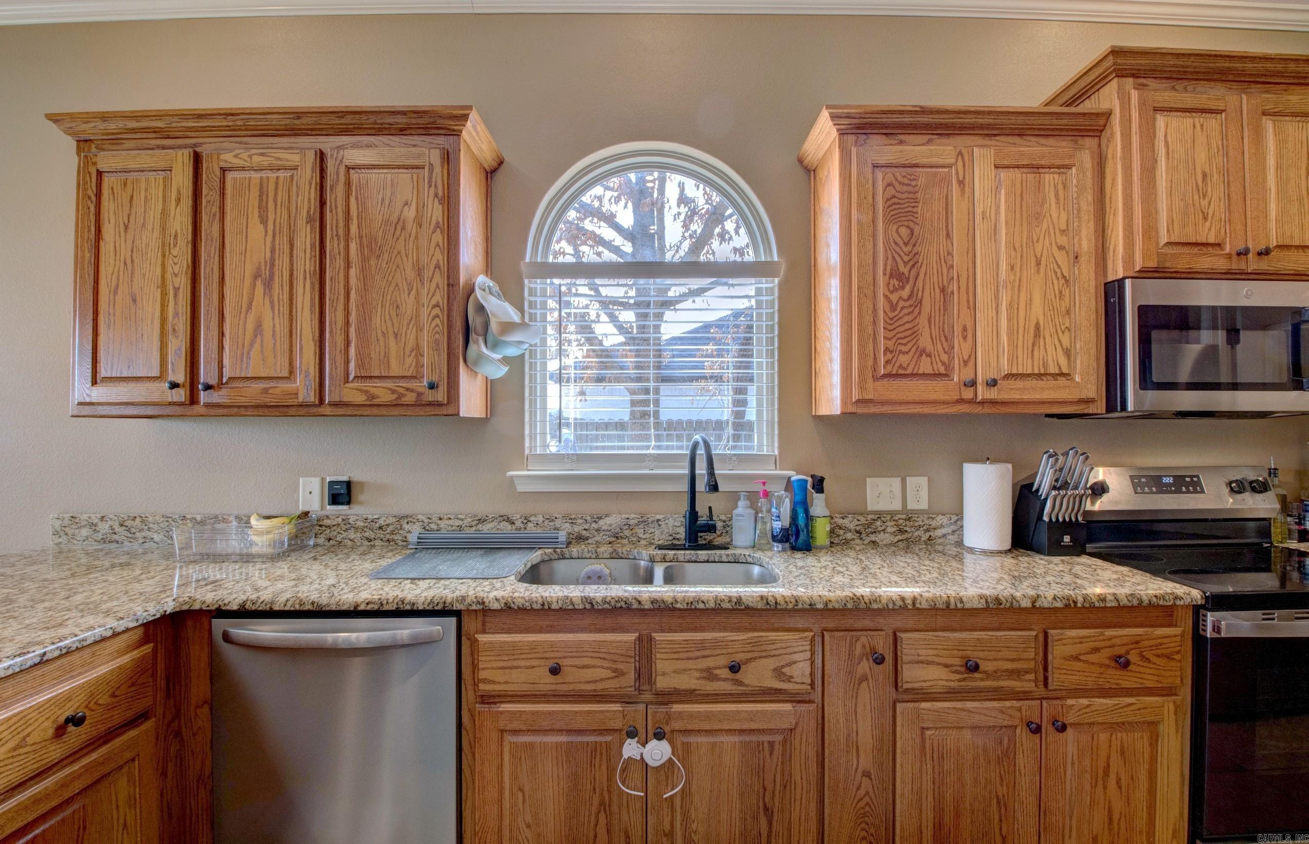 STONEHENGE PLACE - Residential