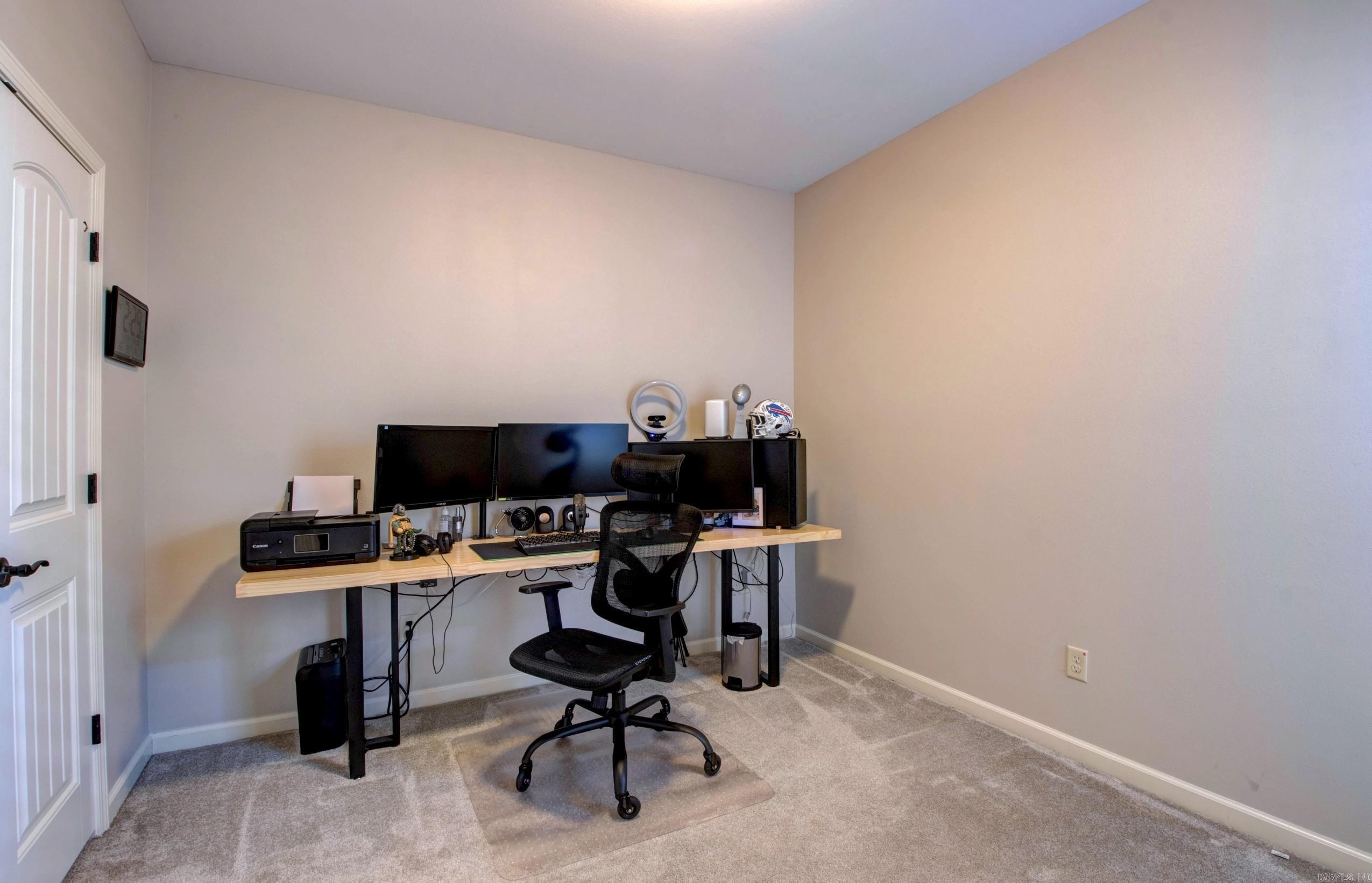 STONEHENGE PLACE - Residential