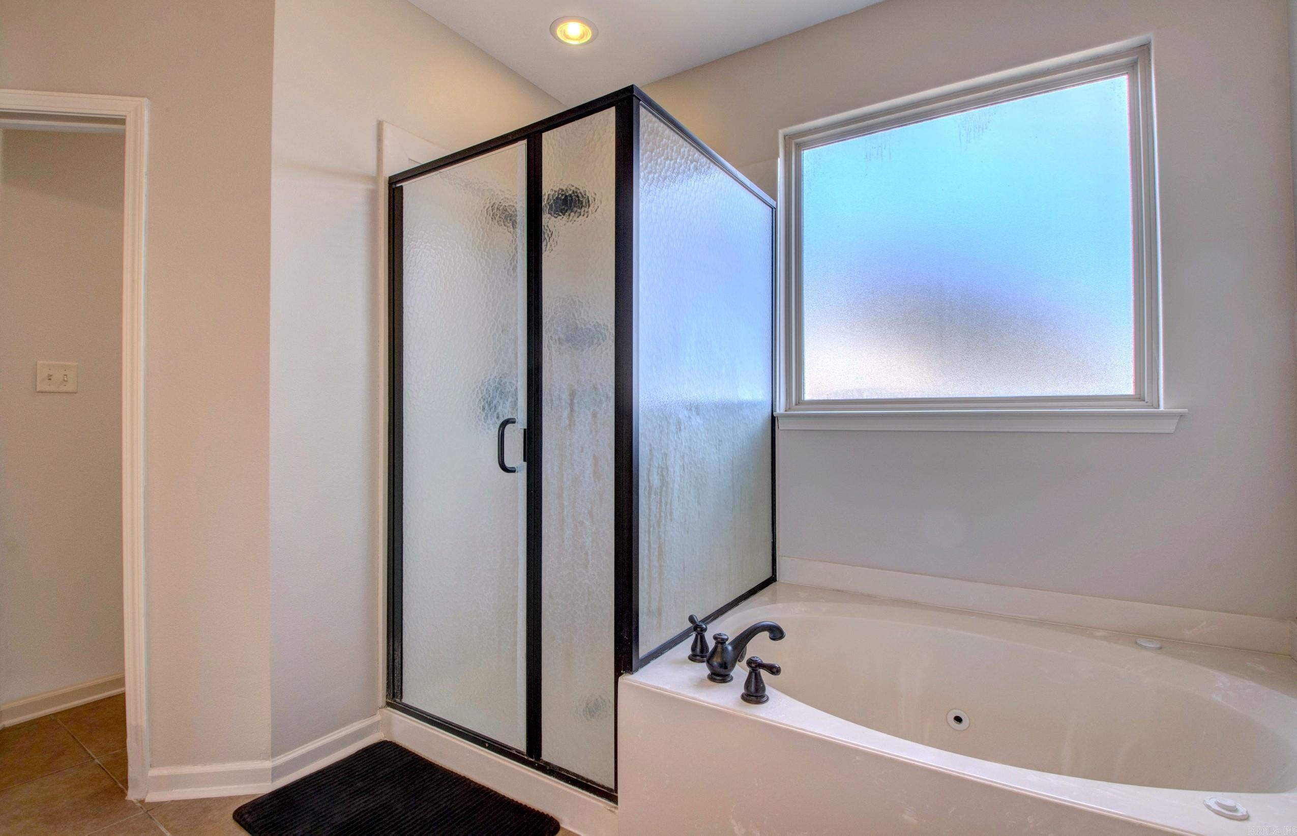 STONEHENGE PLACE - Residential