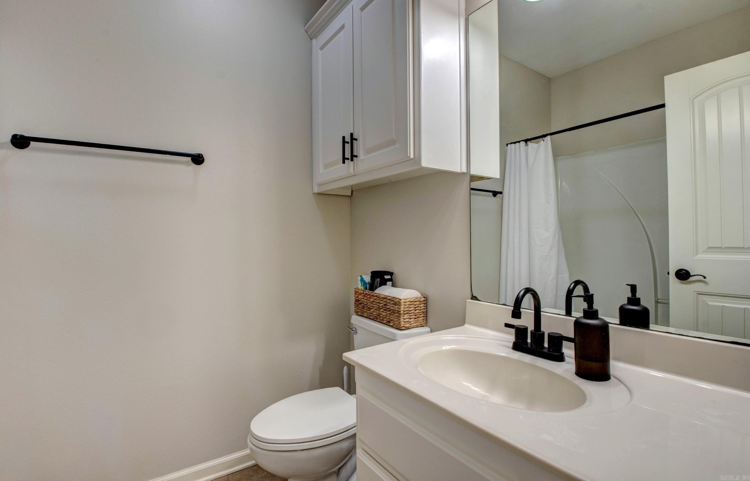 STONEHENGE PLACE - Residential