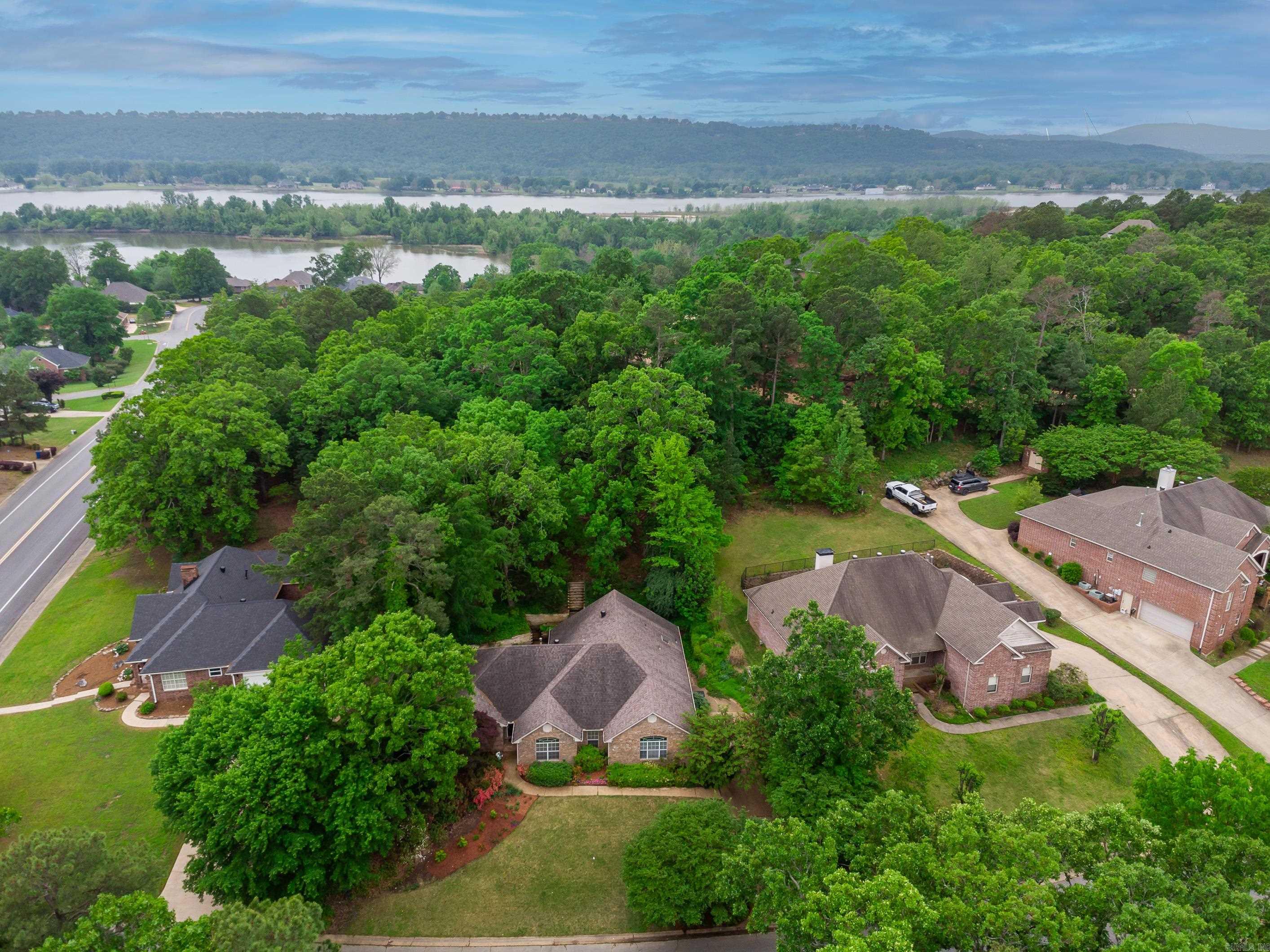 Riverland Heights - Residential