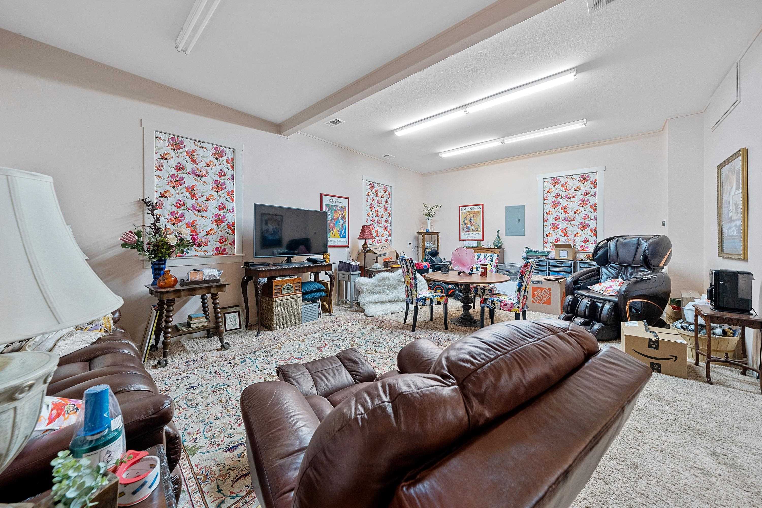 RIVERVIEW ESTATES - Residential