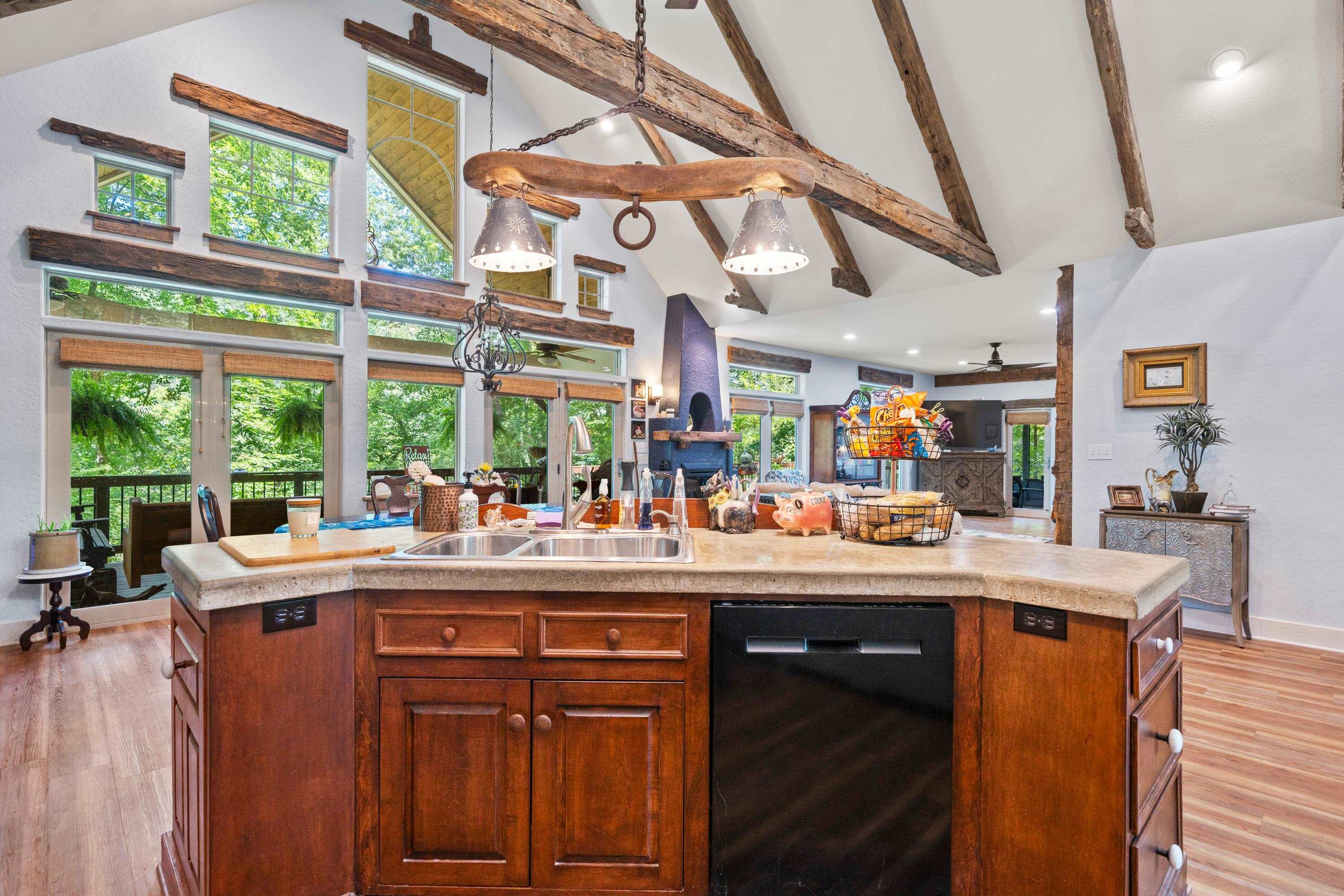 RIVERVIEW ESTATES - Residential