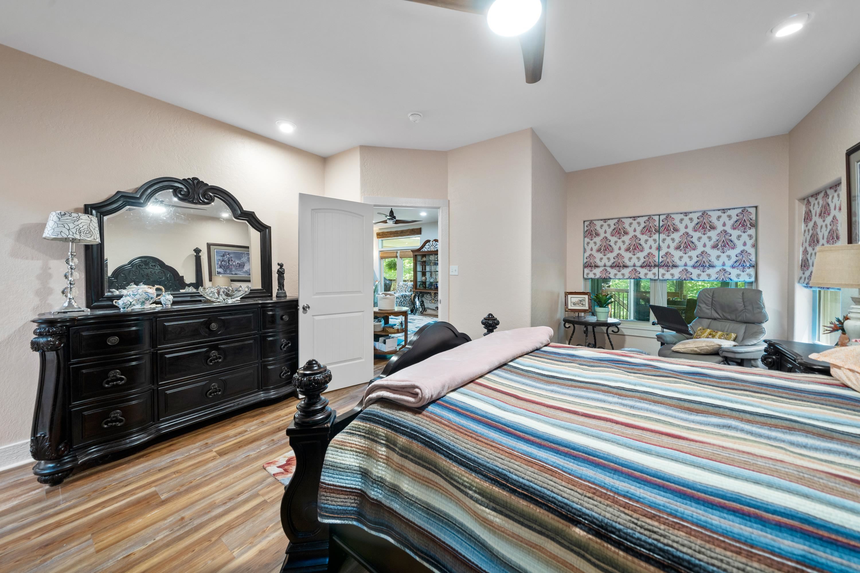 RIVERVIEW ESTATES - Residential