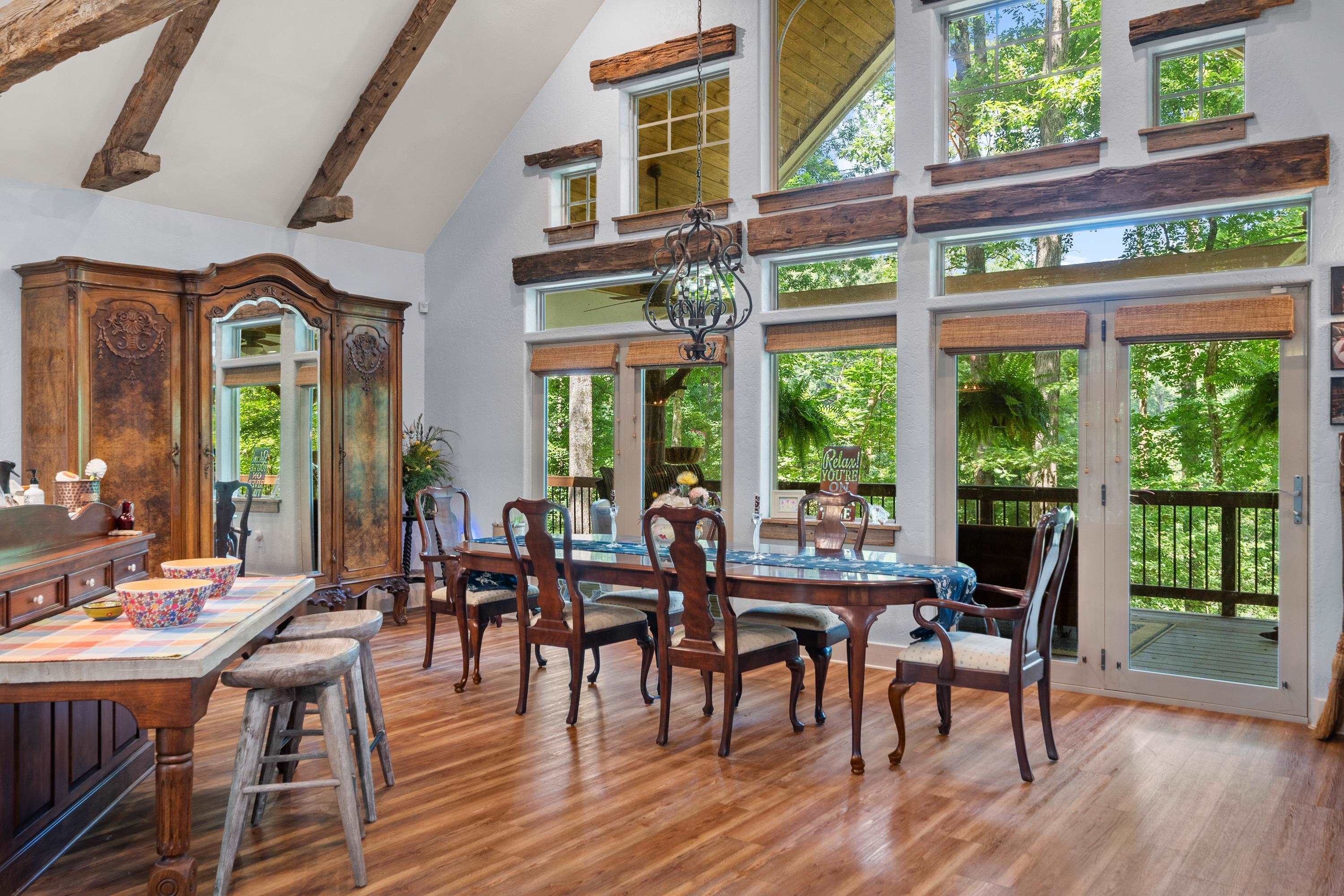 RIVERVIEW ESTATES - Residential