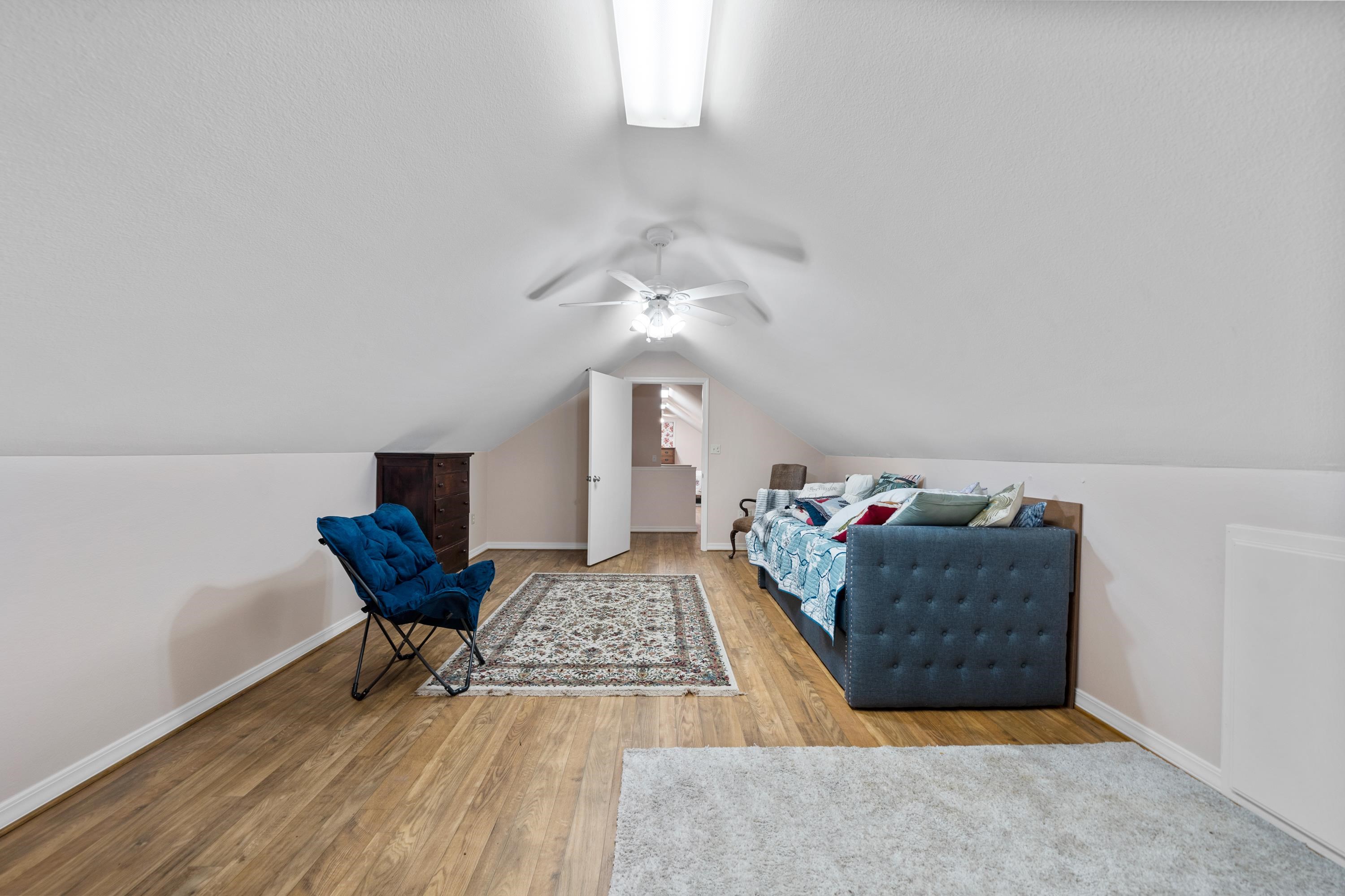 RIVERVIEW ESTATES - Residential