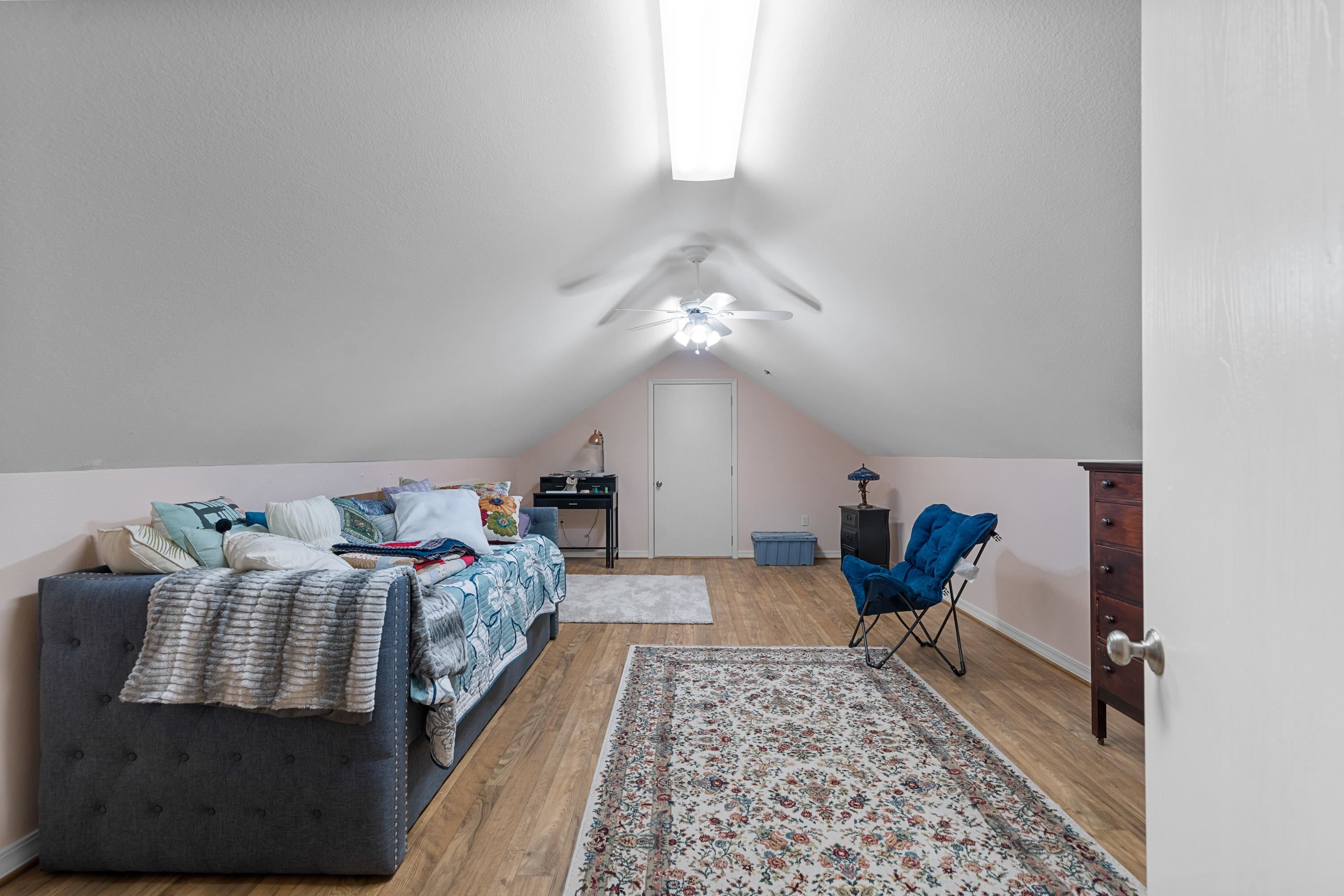 RIVERVIEW ESTATES - Residential