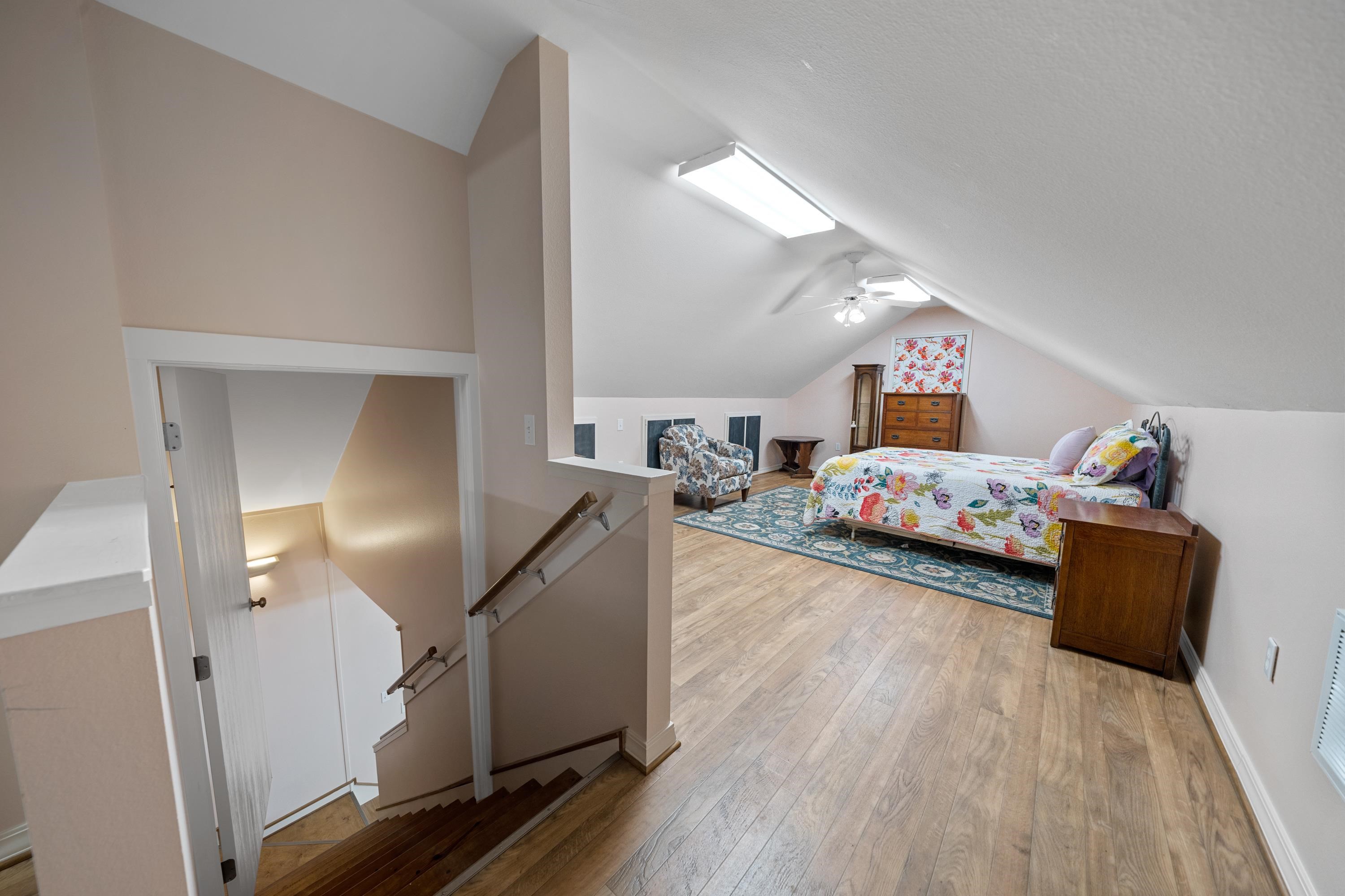 RIVERVIEW ESTATES - Residential