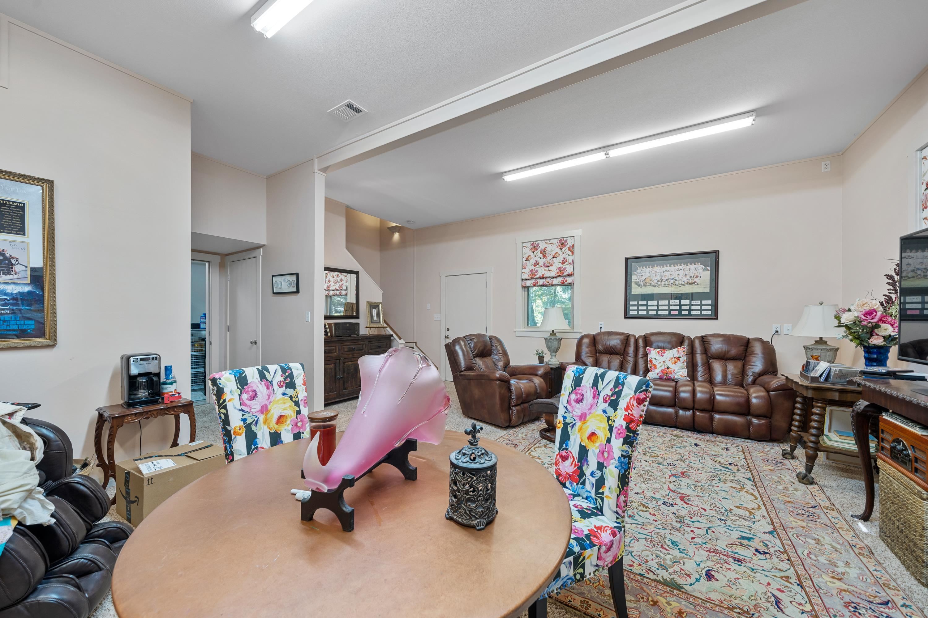 RIVERVIEW ESTATES - Residential