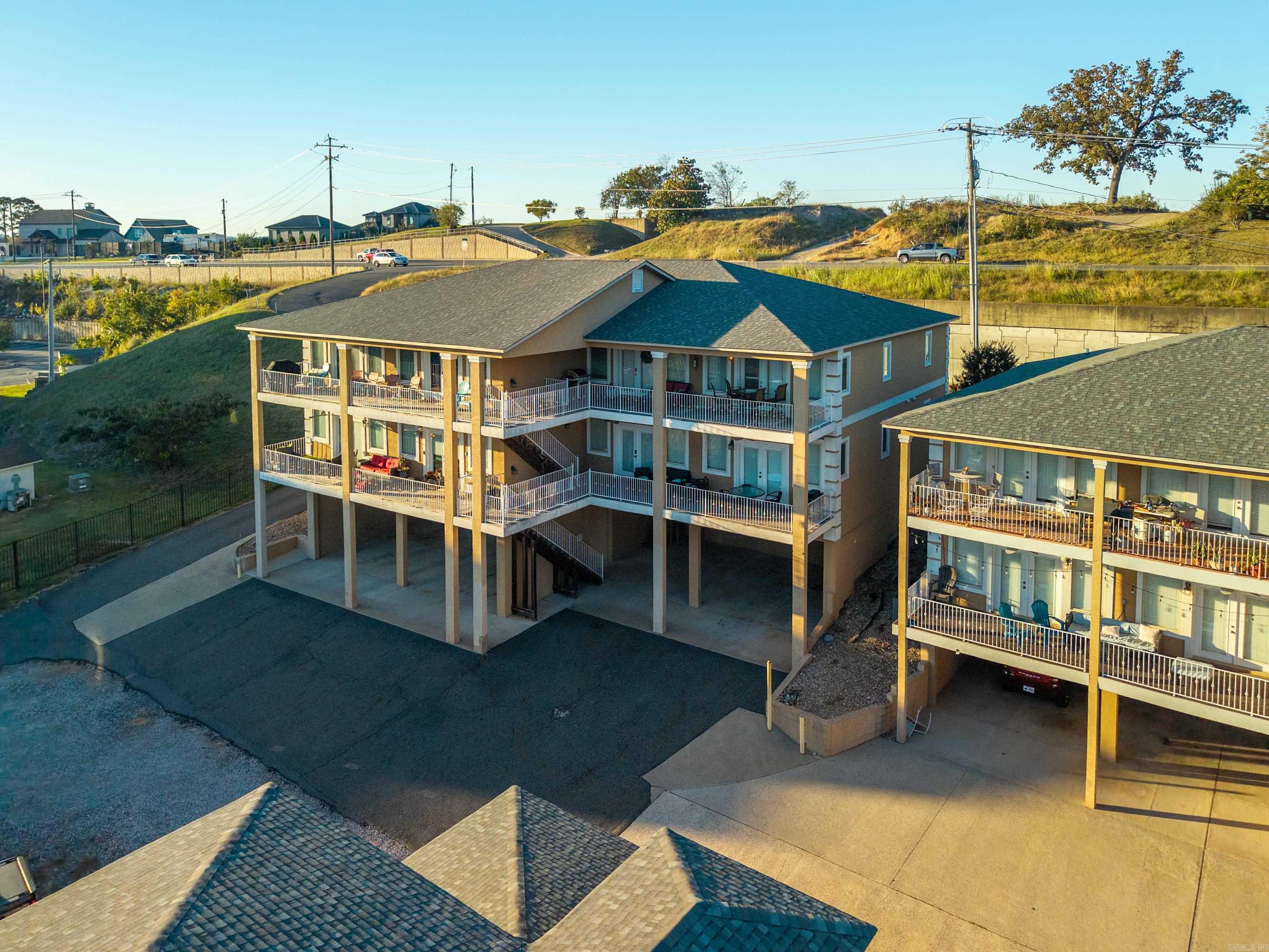 CENTRAL TERRACE CONDOMINIUMS HPR - Residential