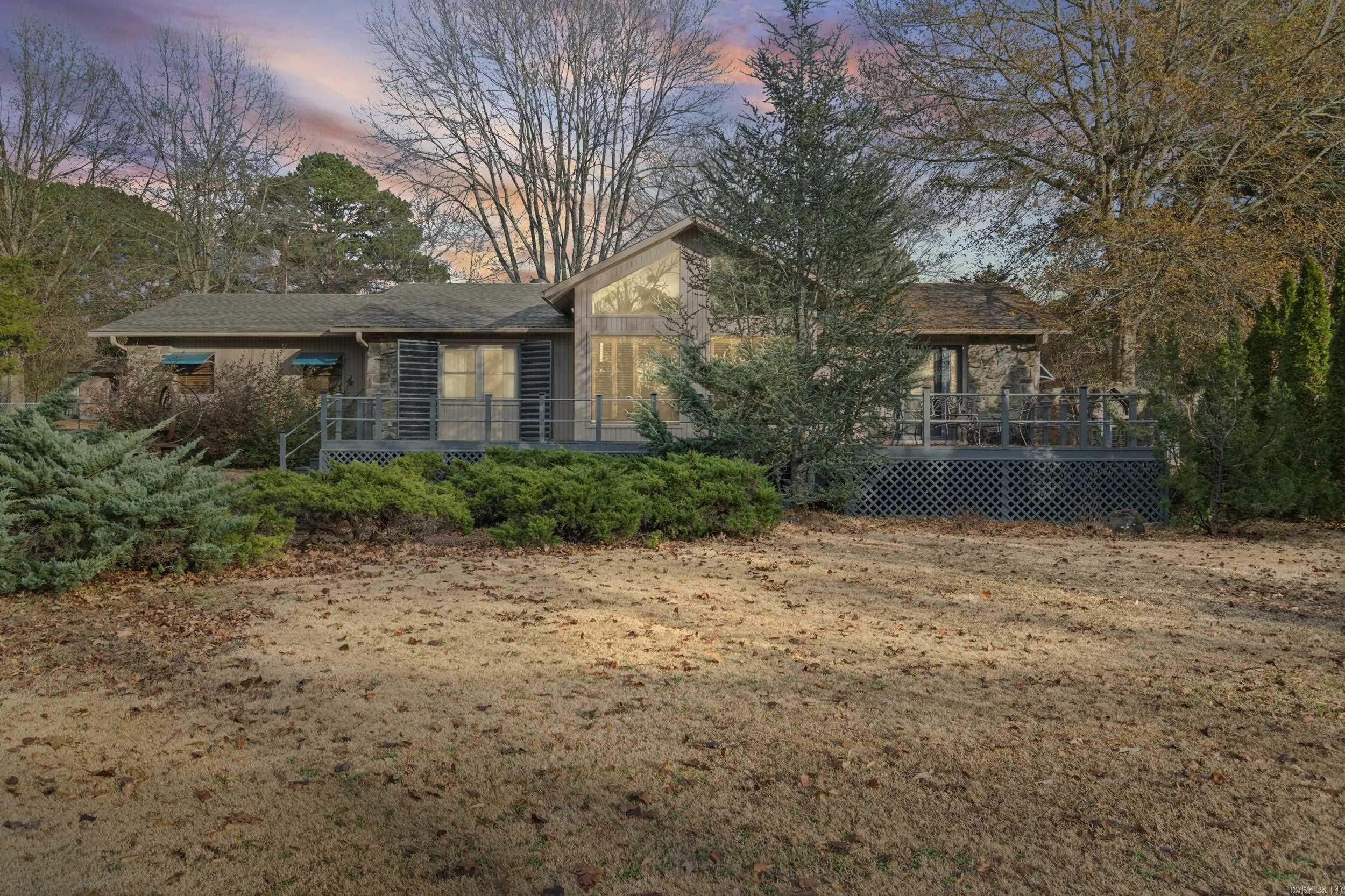 Lakeshore Heights - Residential