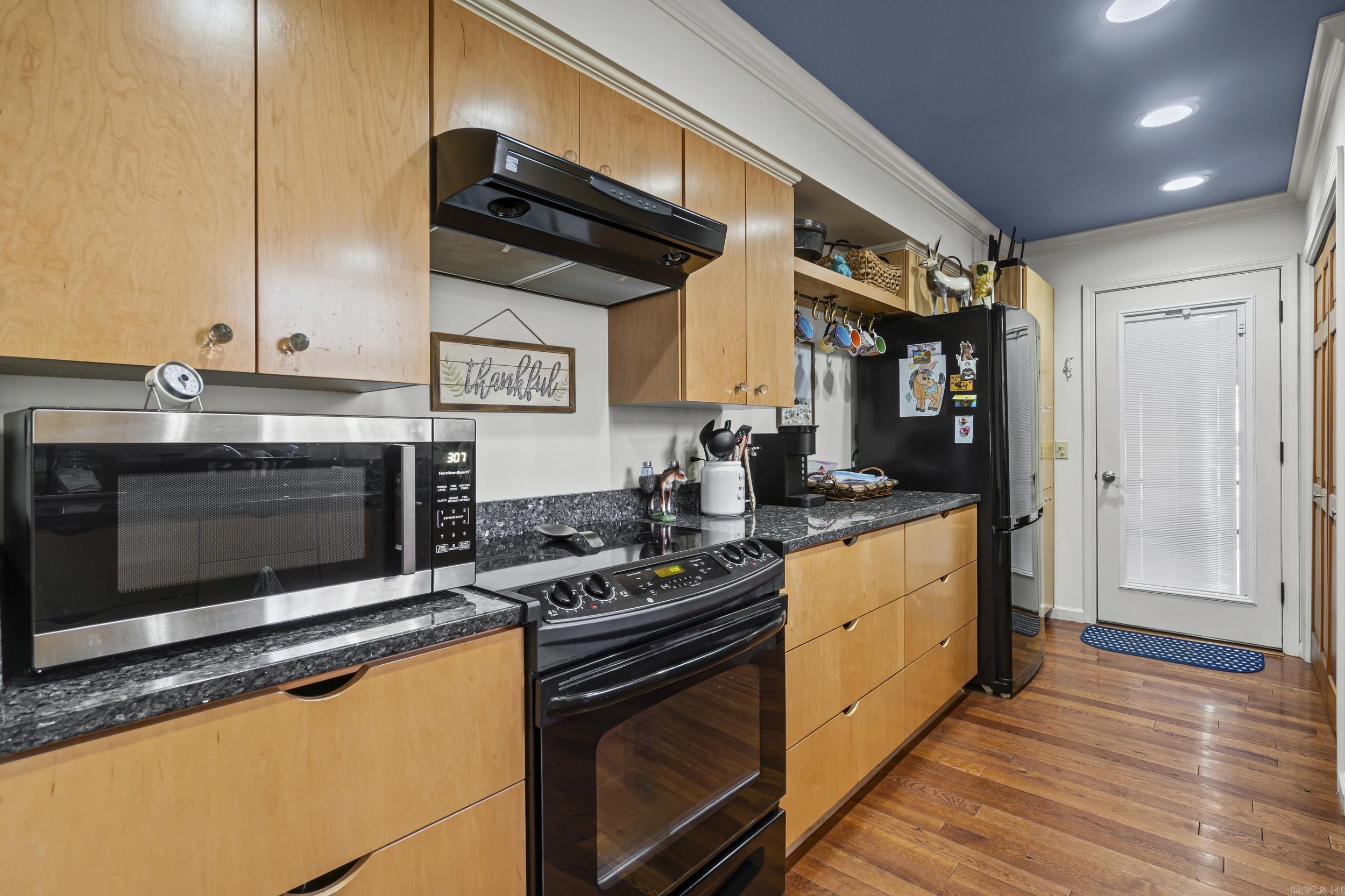 Lakeshore Heights - Residential