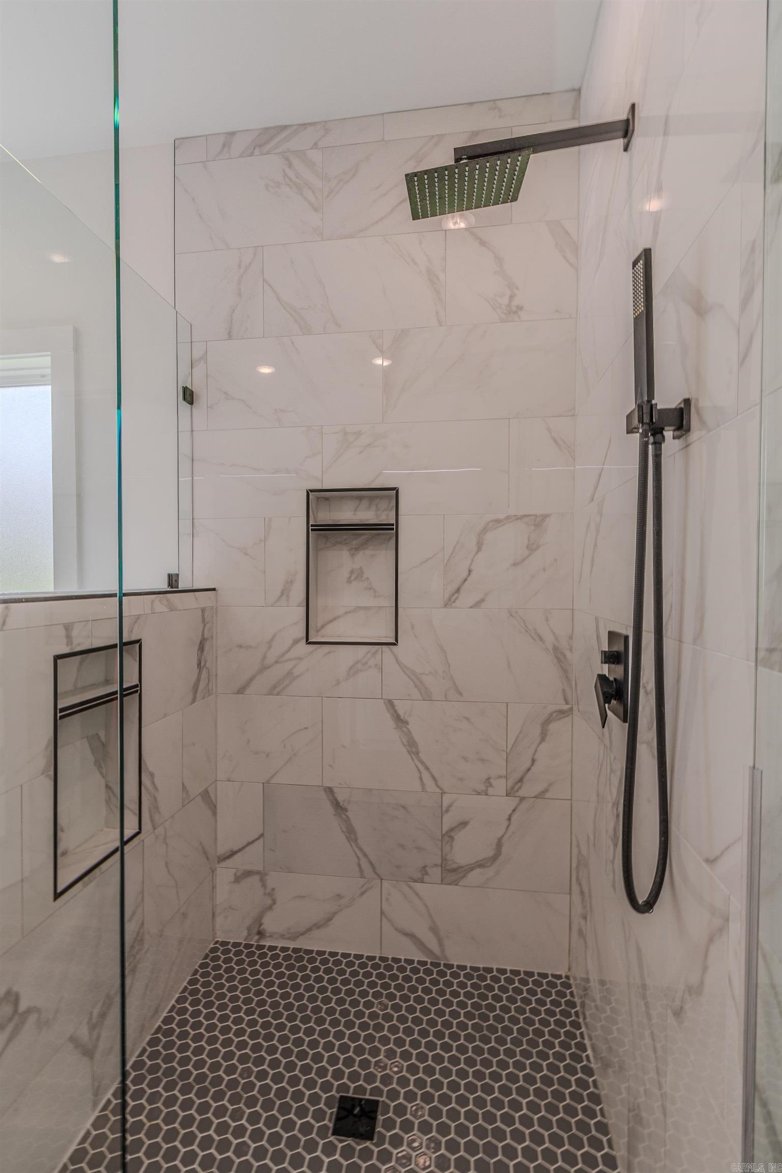 REGISTER ESTATES - Residential