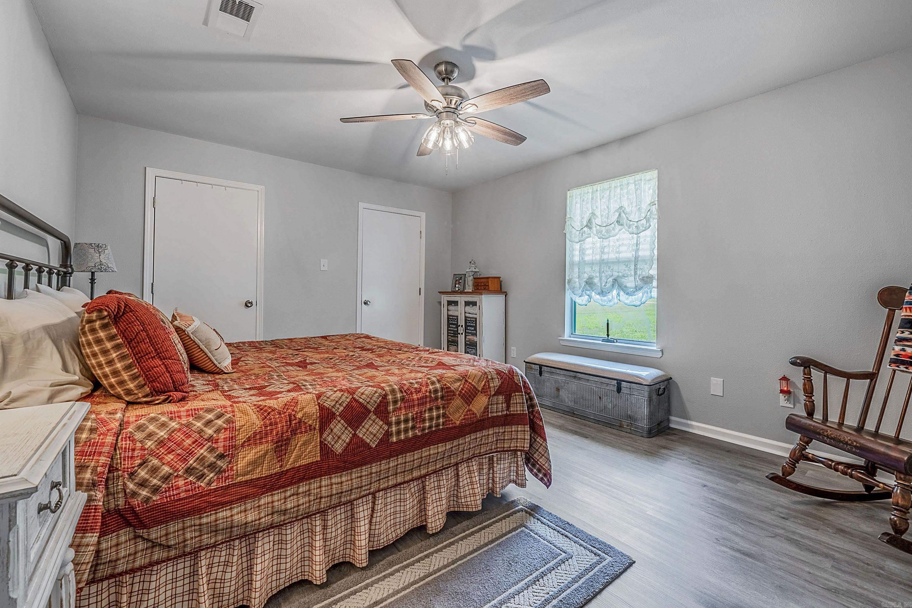 BAYOU METO PLACE - Residential