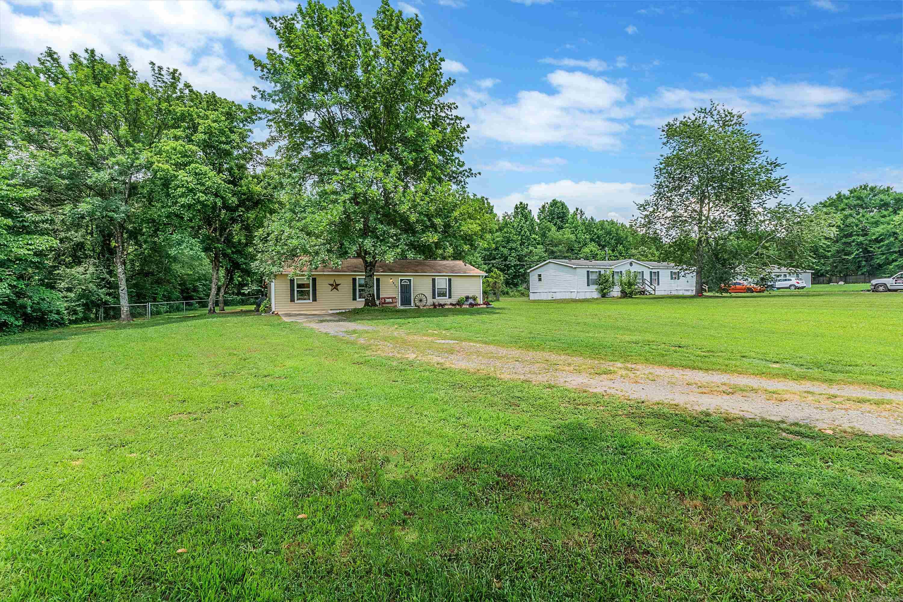 BAYOU METO PLACE - Residential