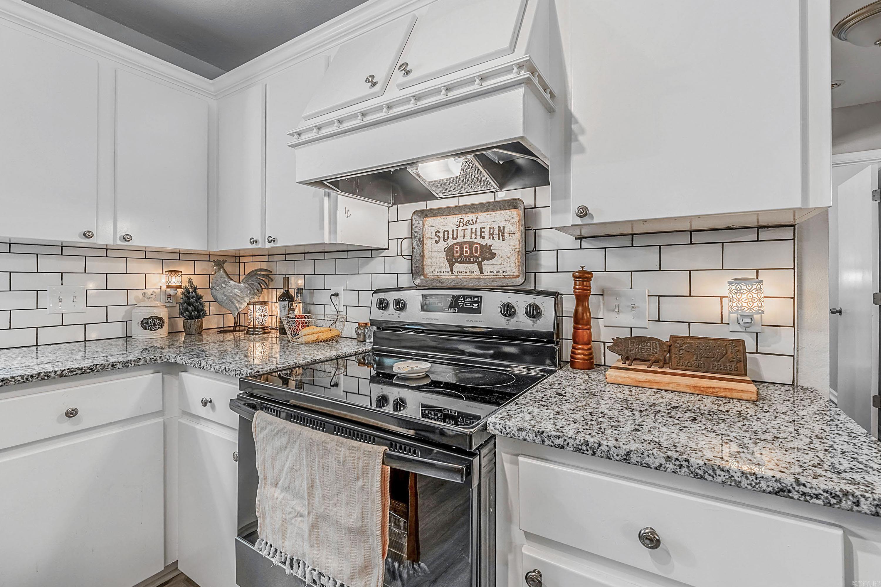 BAYOU METO PLACE - Residential