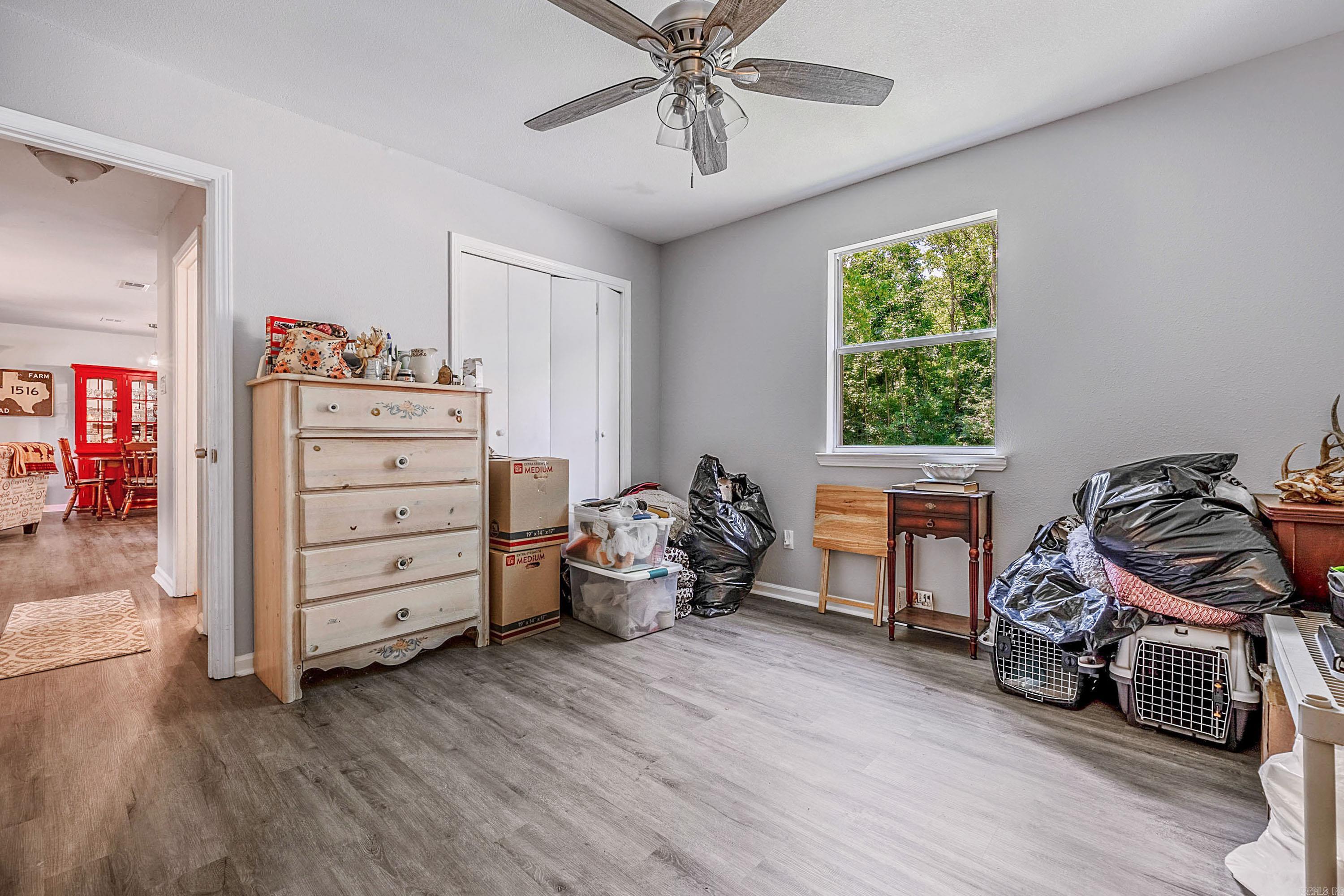 BAYOU METO PLACE - Residential