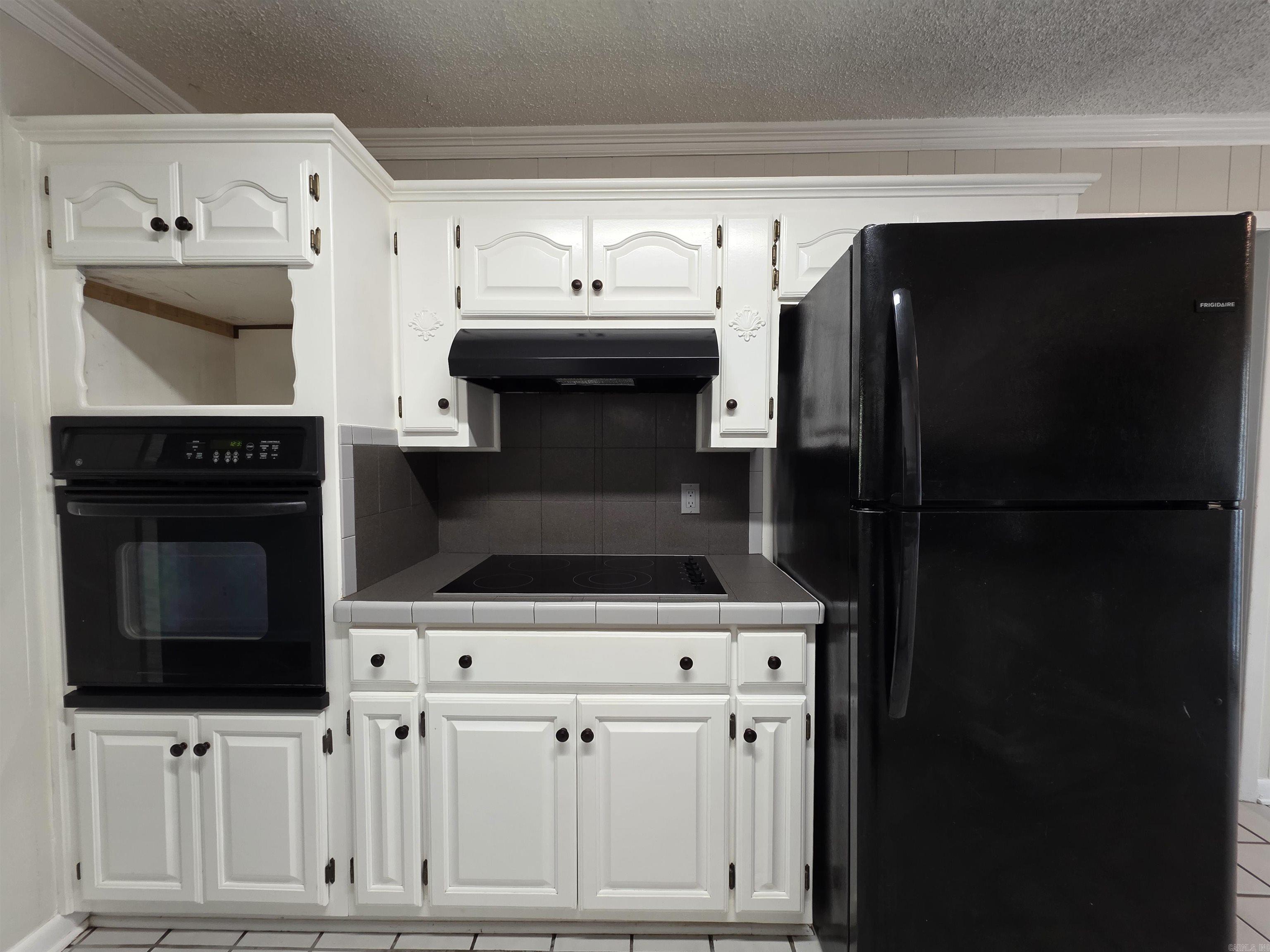 WESTSIDE SUBD - Residential