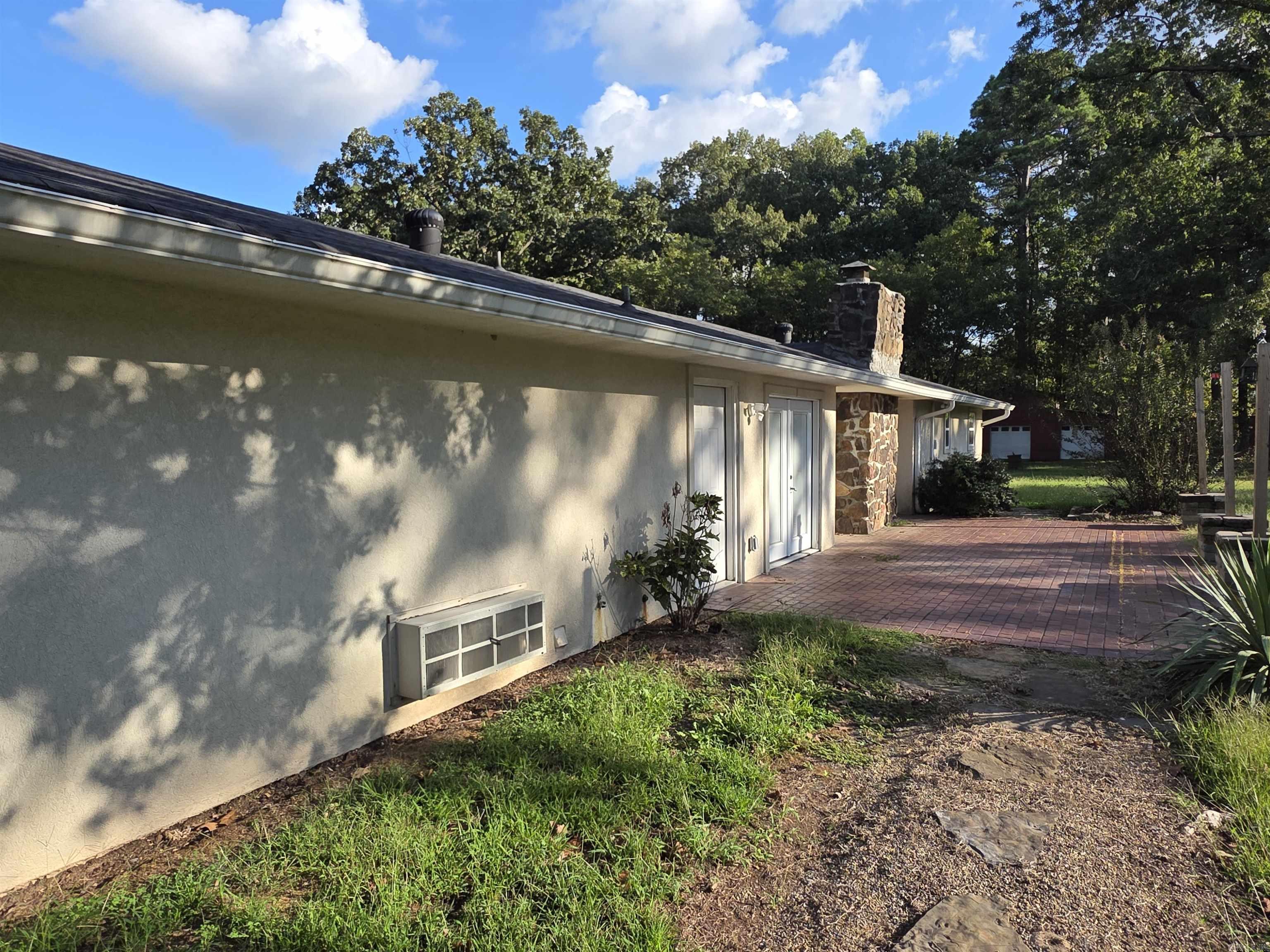 WESTSIDE SUBD - Residential