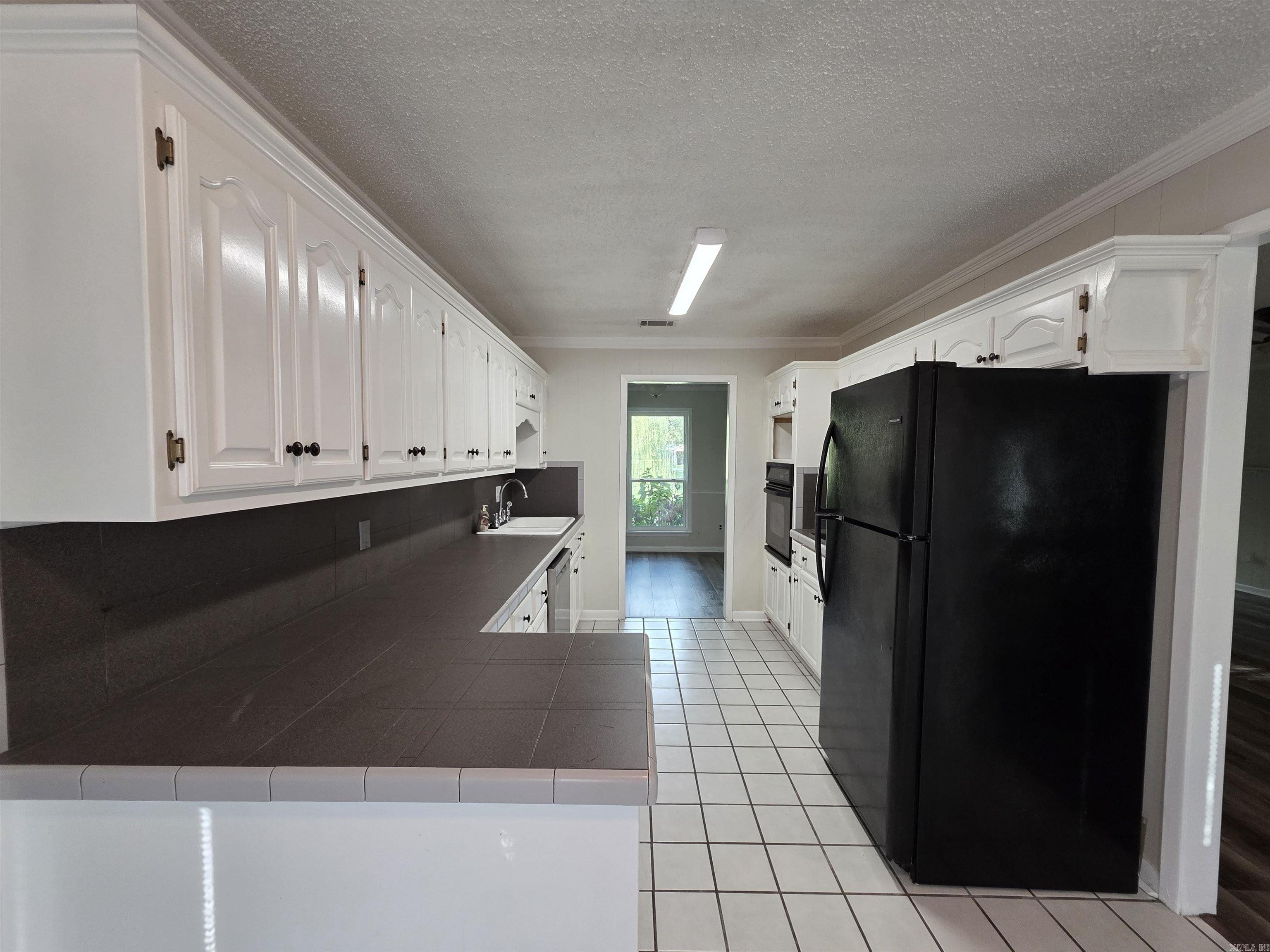 WESTSIDE SUBD - Residential