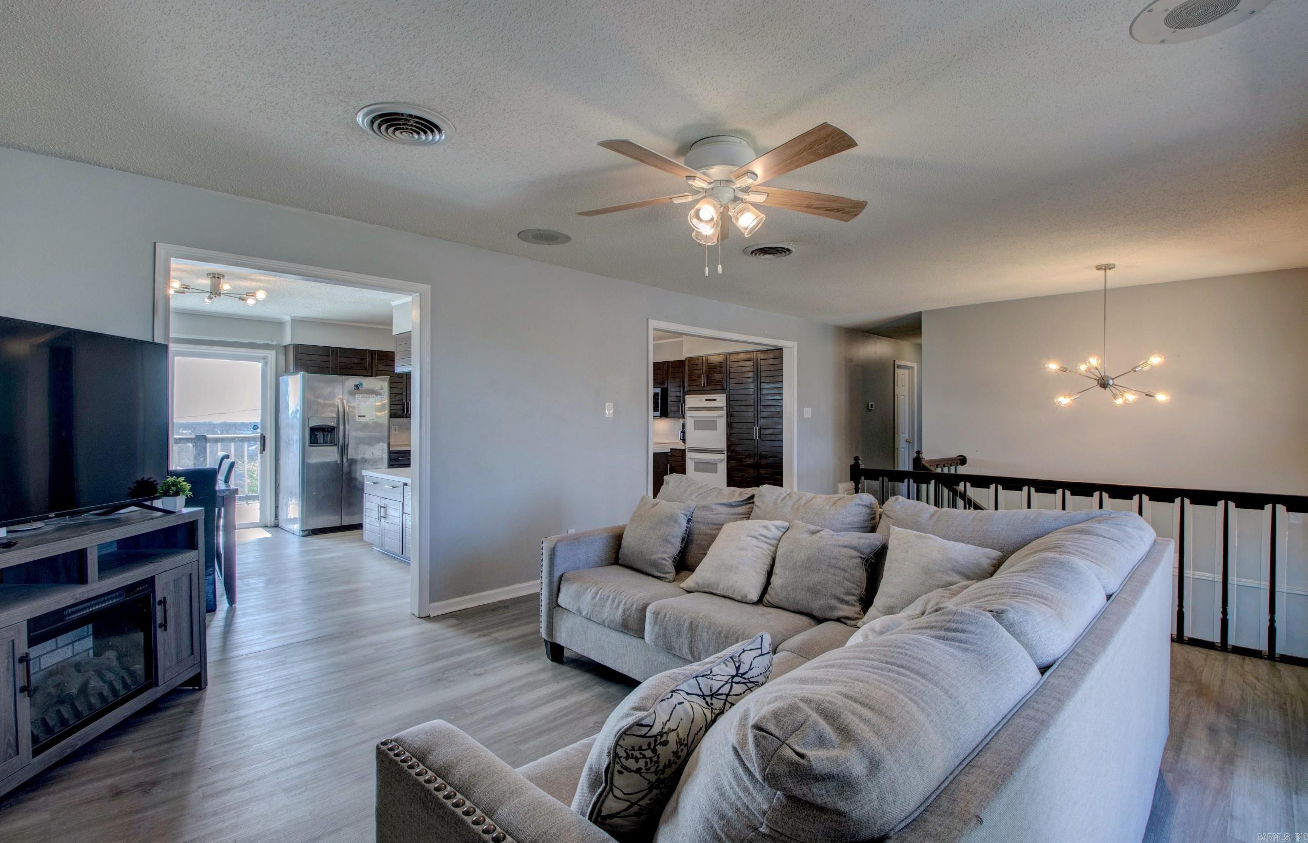 Pleasant Tree 1st - Residential