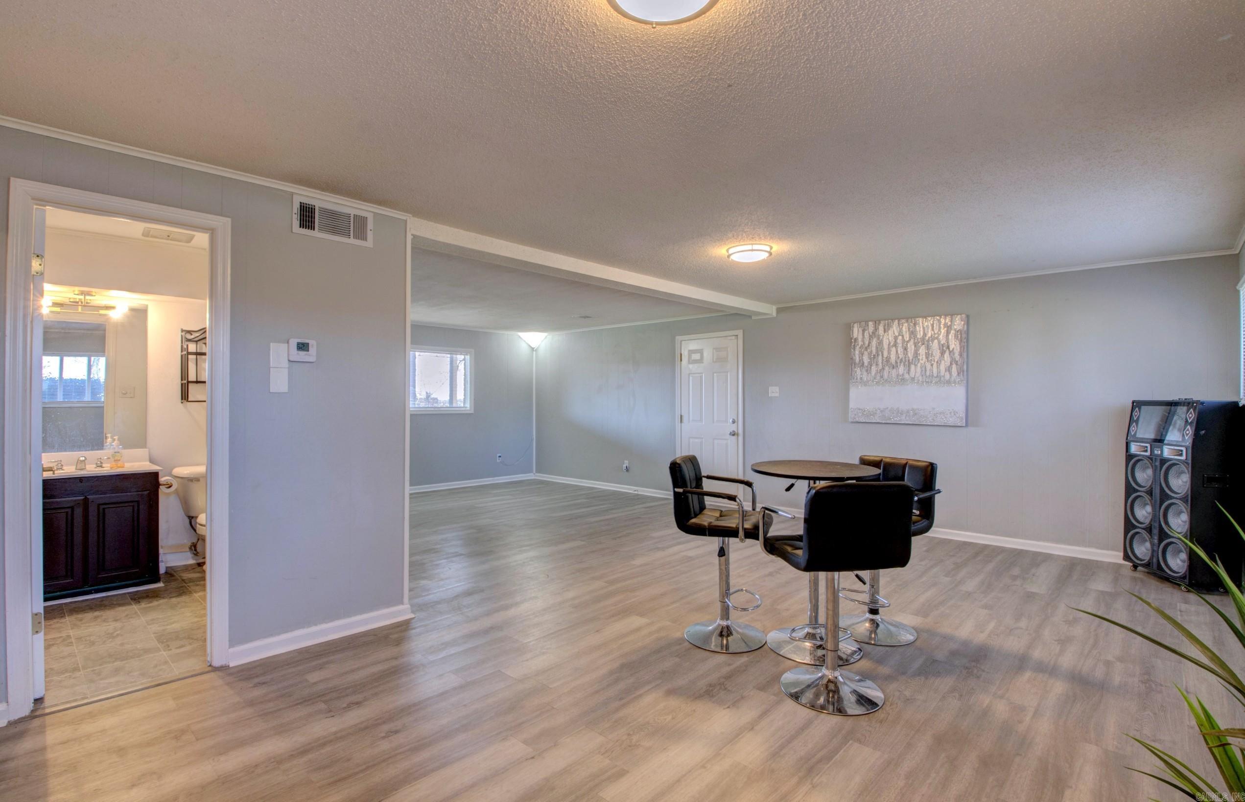 Pleasant Tree 1st - Residential