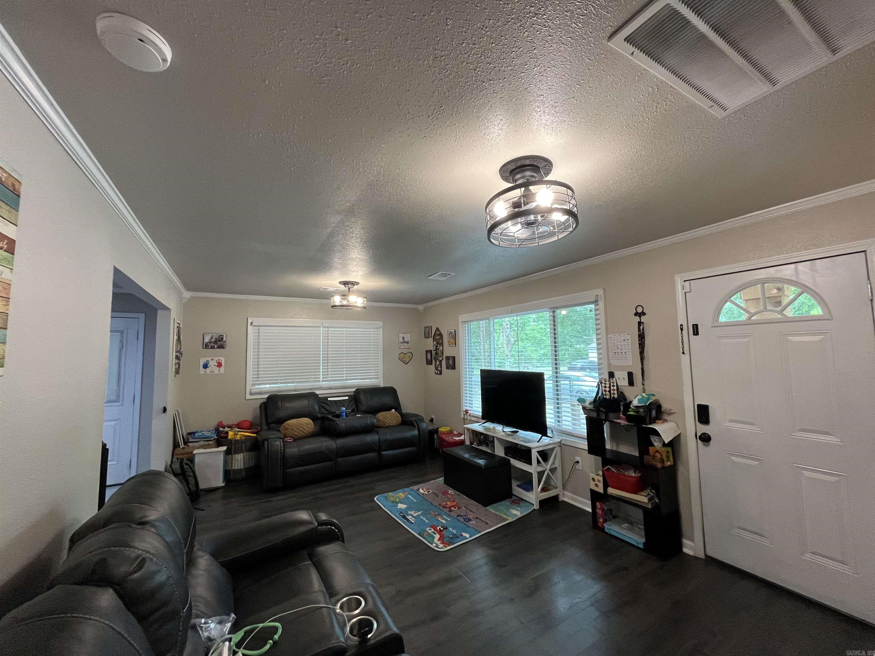 HILLCREST ADDITION - Residential
