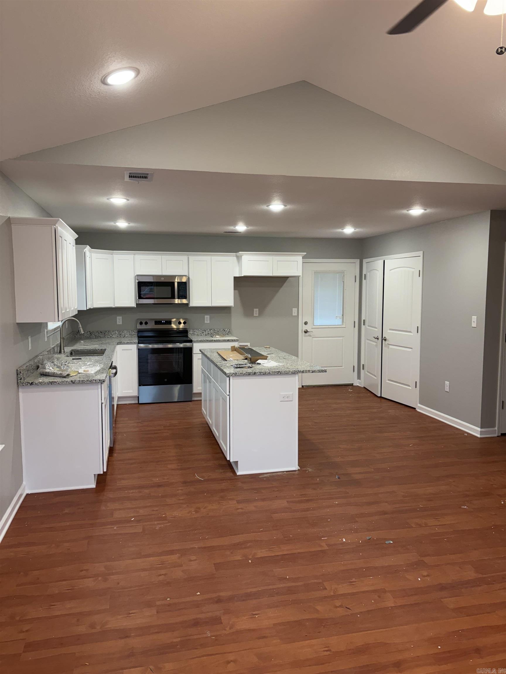 STONE VALLEY SUBDIVISION - Residential