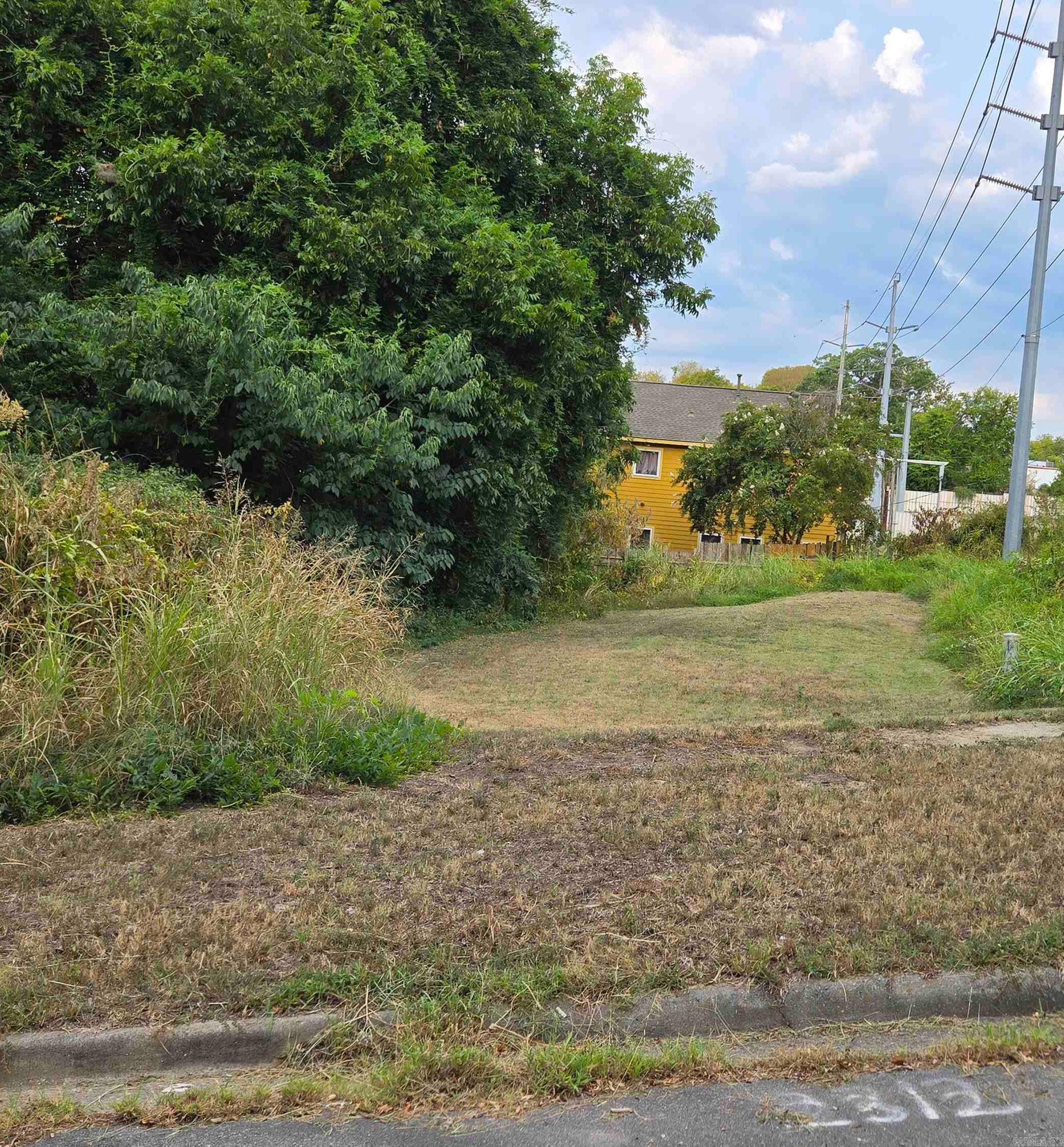 Discover the potential at 2312 Center Street! This cleared lot offers a fantastic opportunity to build your dream home, investment property, or next development project. Conveniently located in the heart of Little Rock, you’ll enjoy easy access to downtown, medical centers, schools, shopping, dining, and major highways. Flat and build-ready lot. Established neighborhood with growing development. Close proximity to UAMS, Arkansas Children’s Hospital, and downtown amenities. Whether you’re an investor, builder, or future homeowner, this property is full of possibility. Don’t miss your chance to own land in a sought-after area of Little Rock!