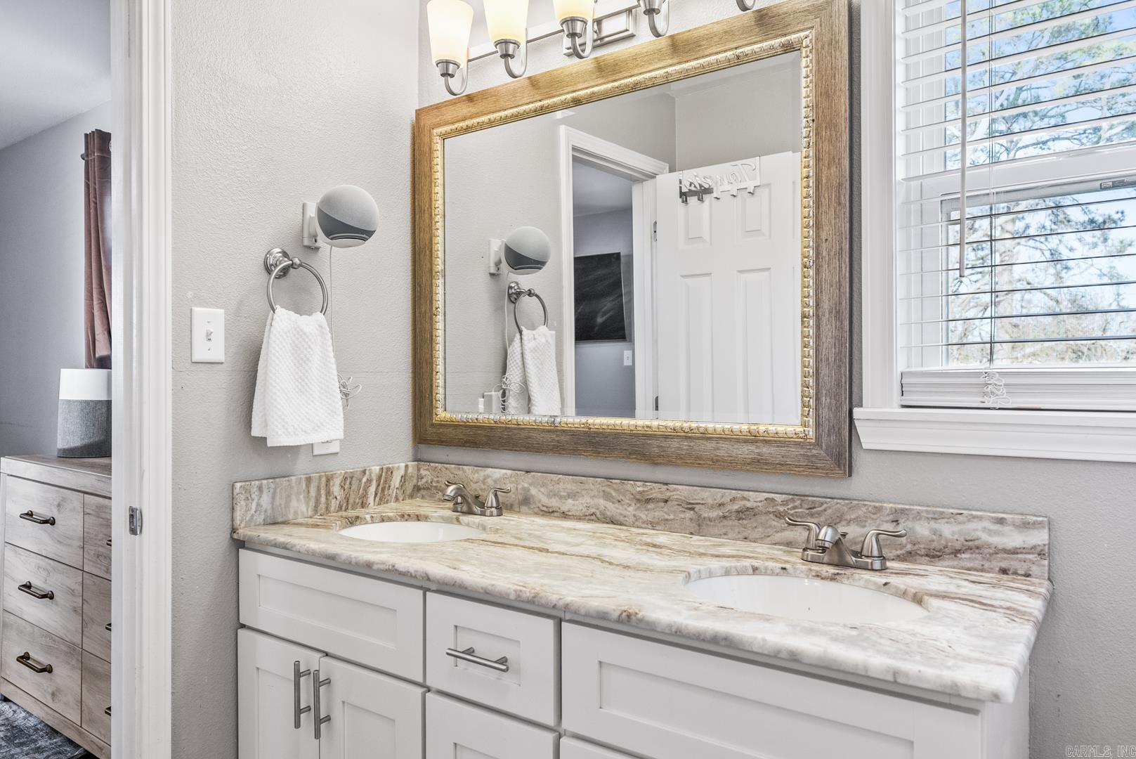 BRIARWOOD - Residential