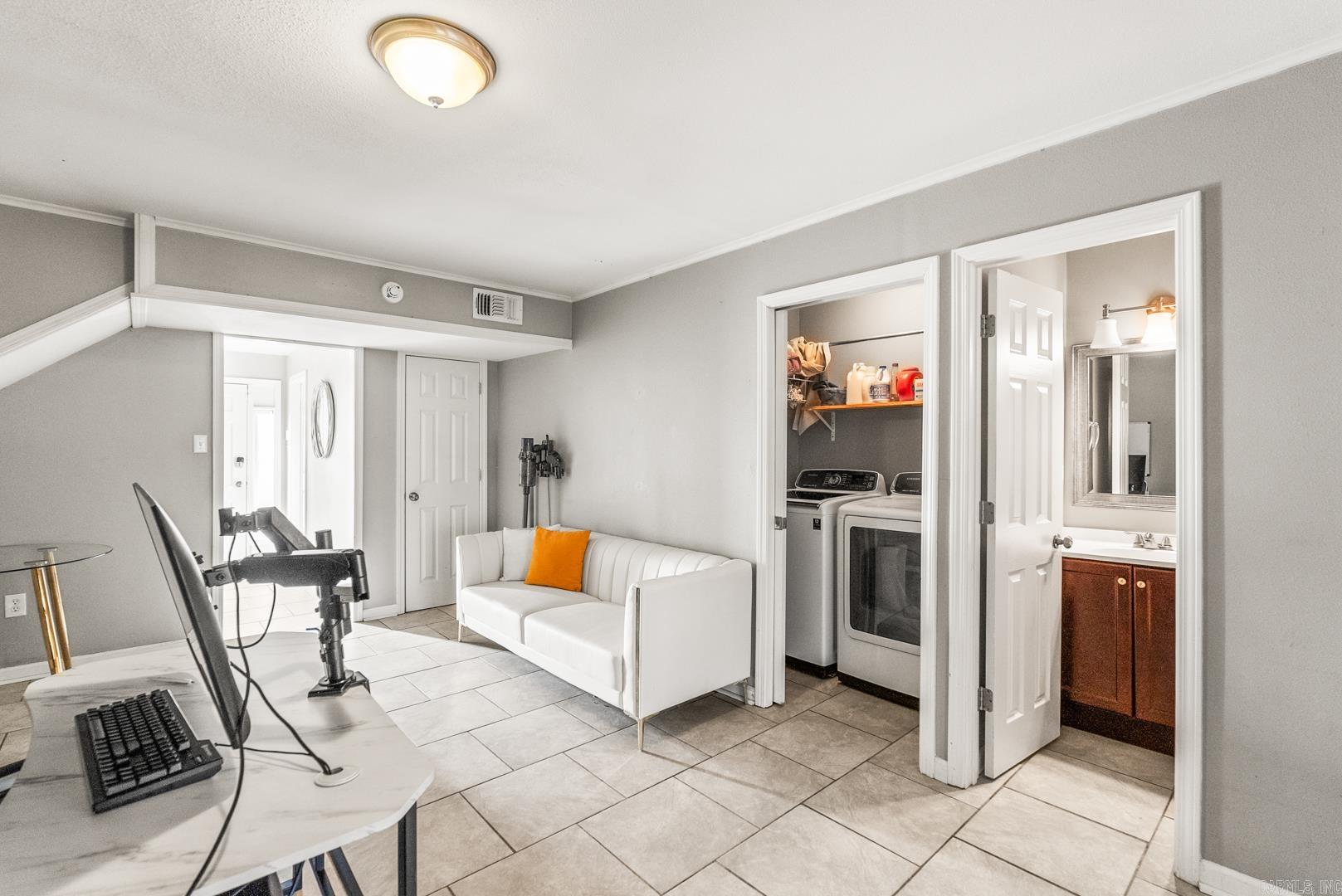 BRIARWOOD - Residential