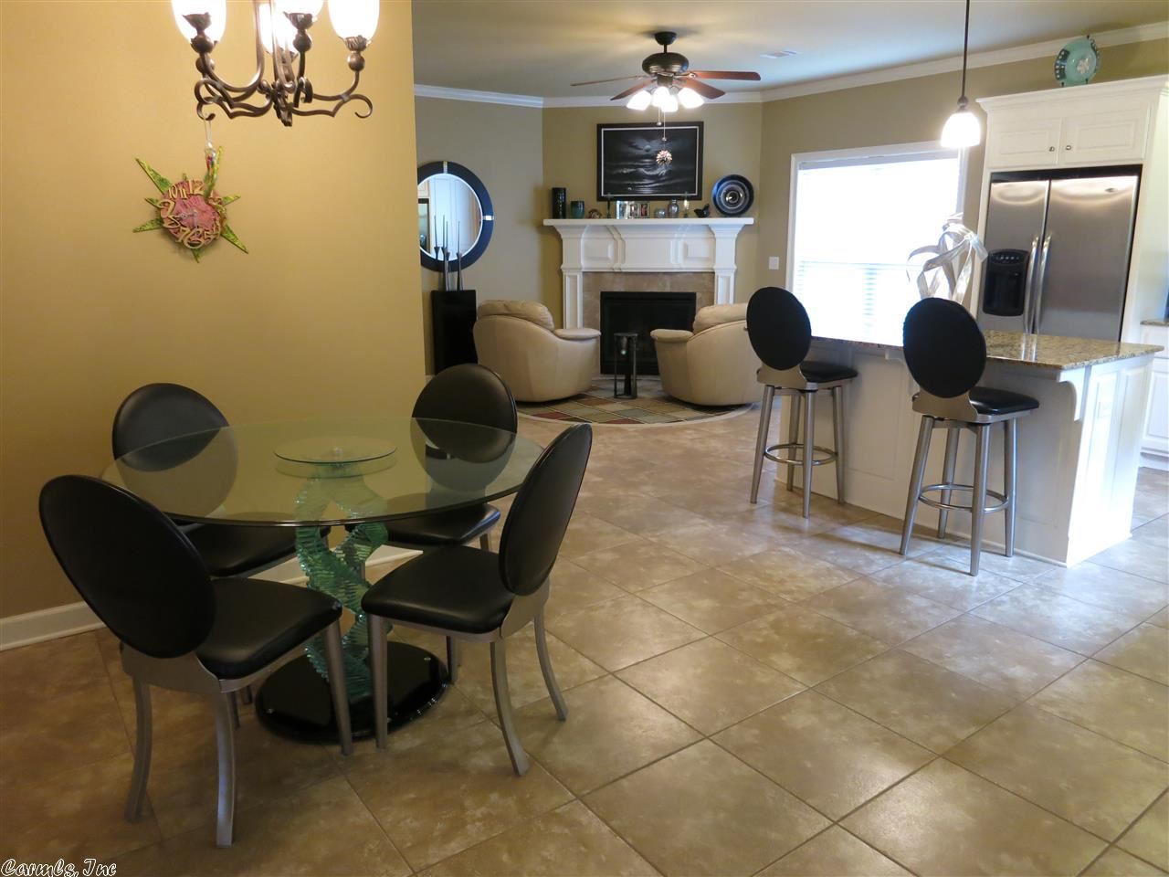 COUNTRY CLUB OF ARK THE - Residential