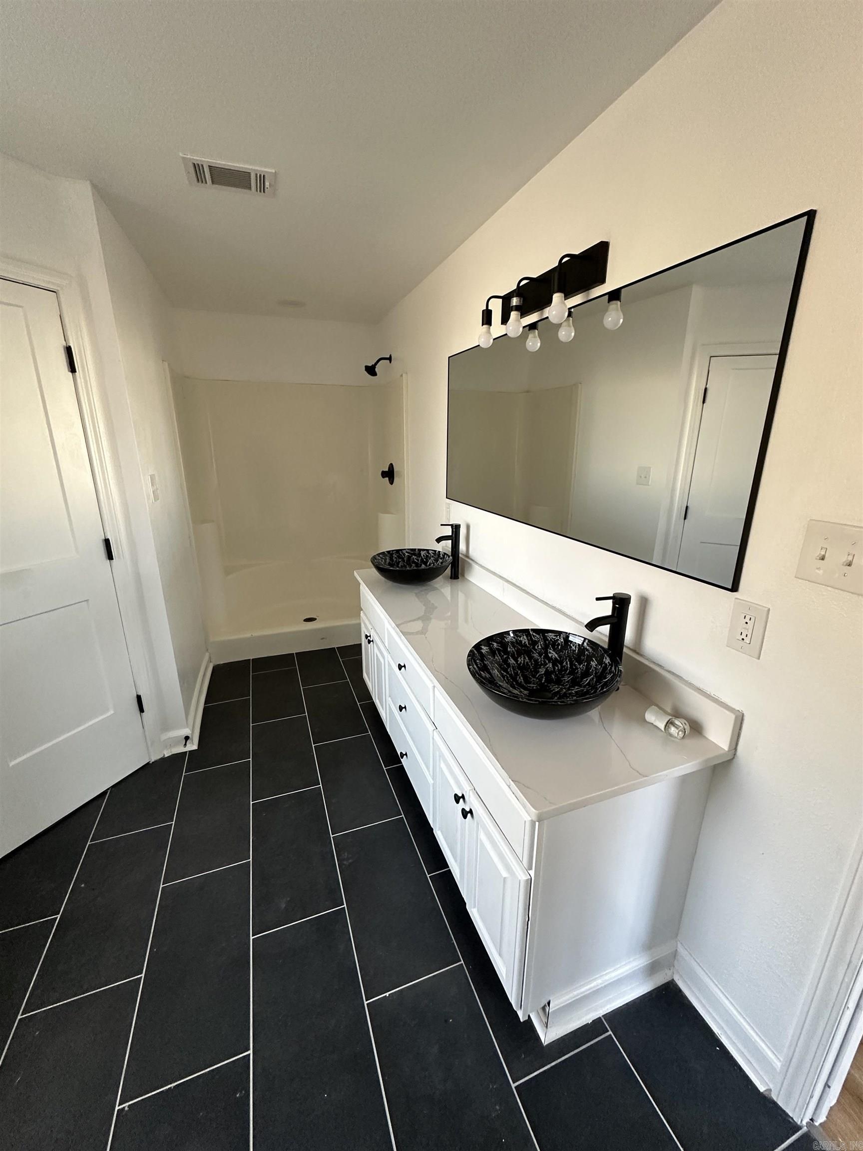 Woodland CCE - Residential Lease