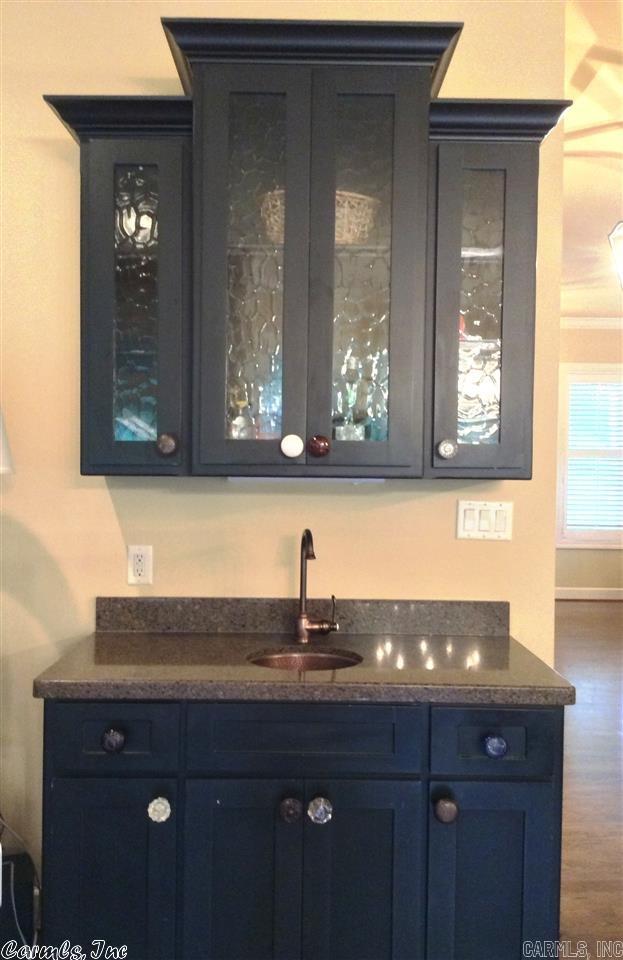 Country Club Heights - Residential