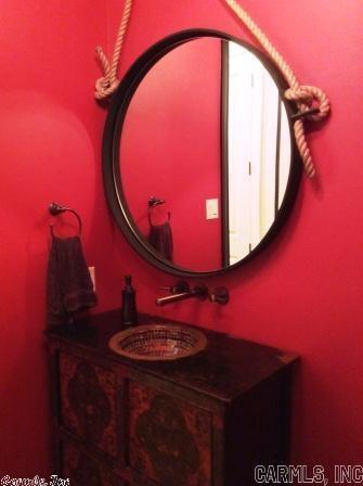 Country Club Heights - Residential