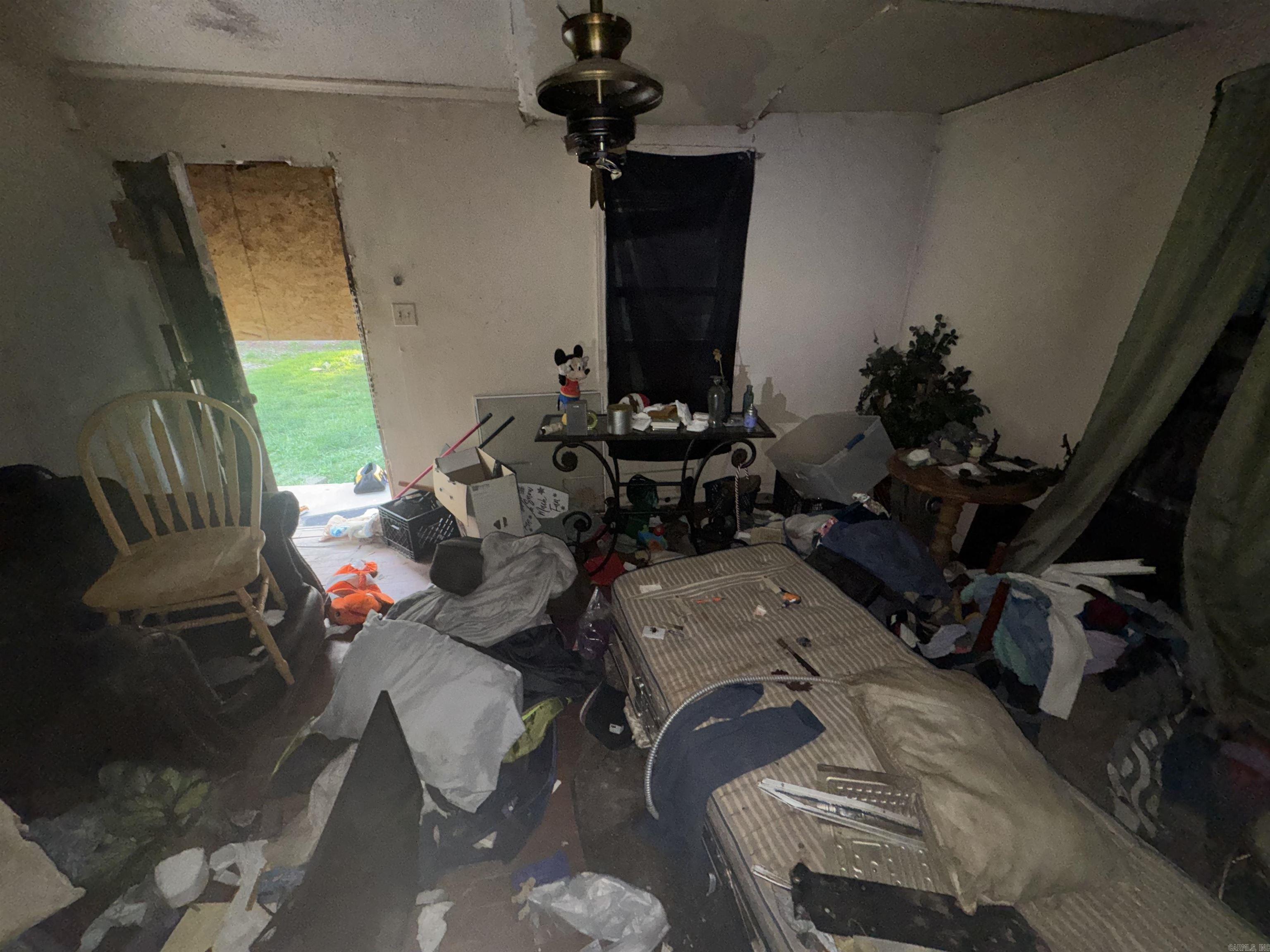 BARBER AVE - Residential