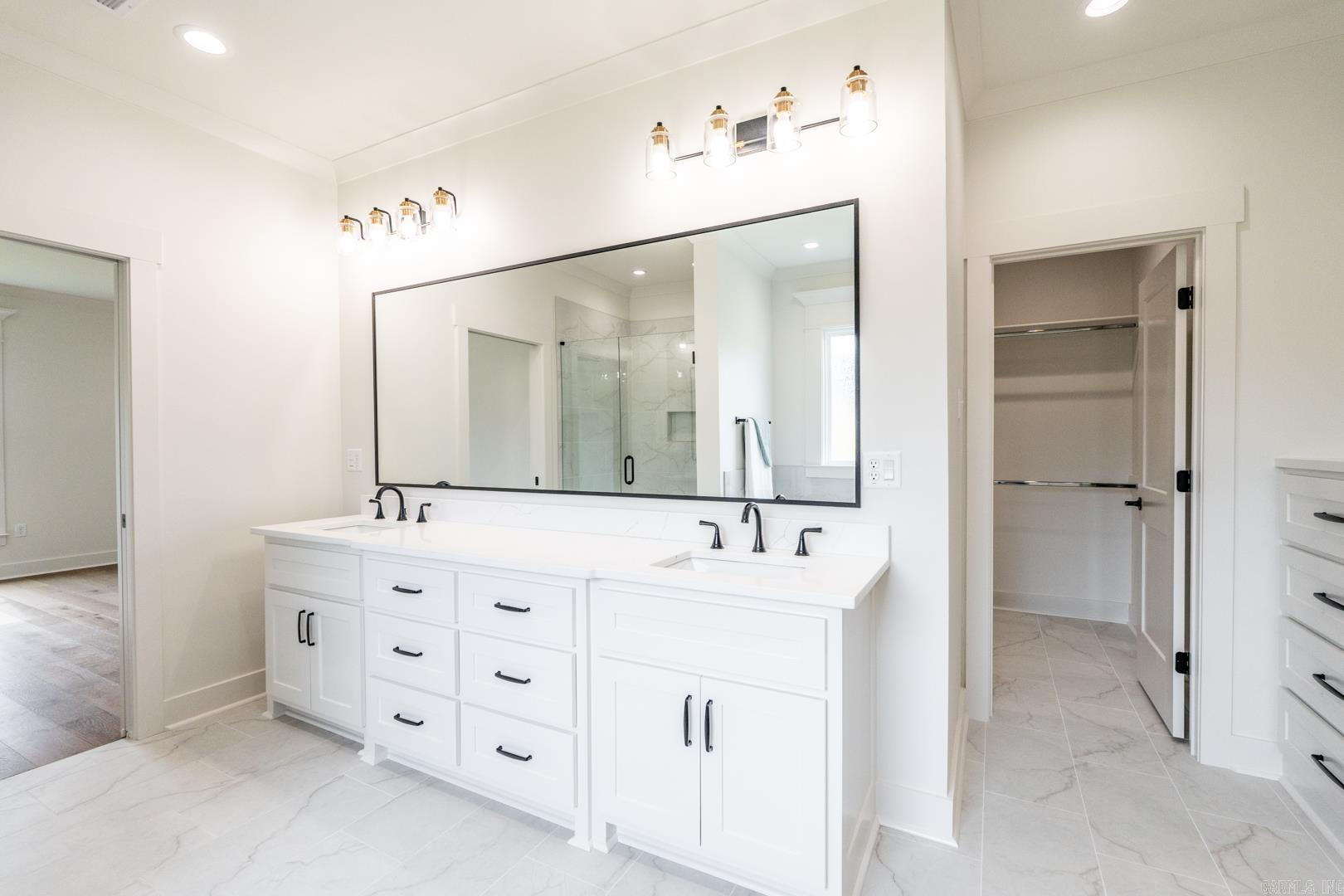 Lands End Estates - Residential