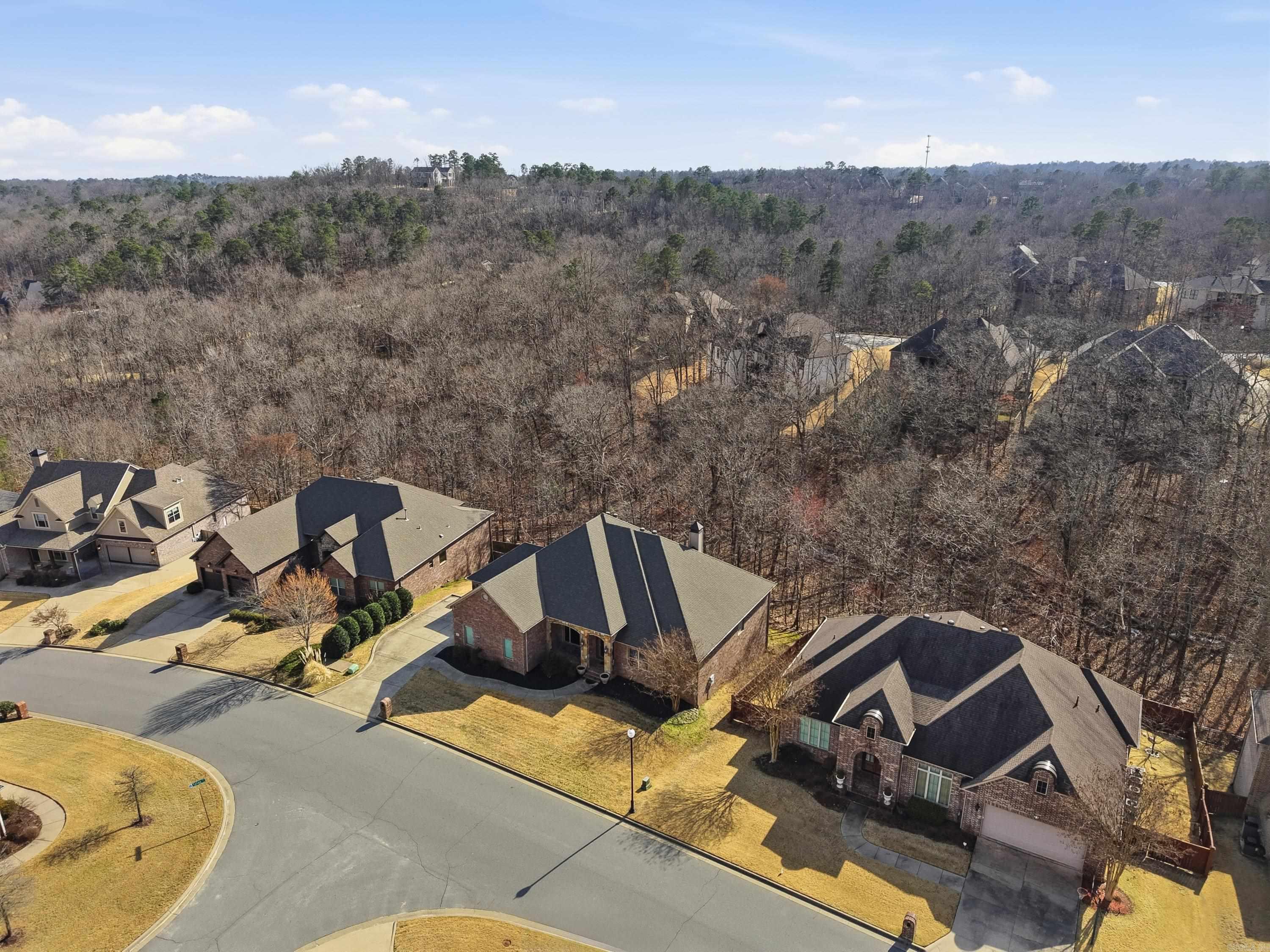 WOODLANDS EDGE - Residential