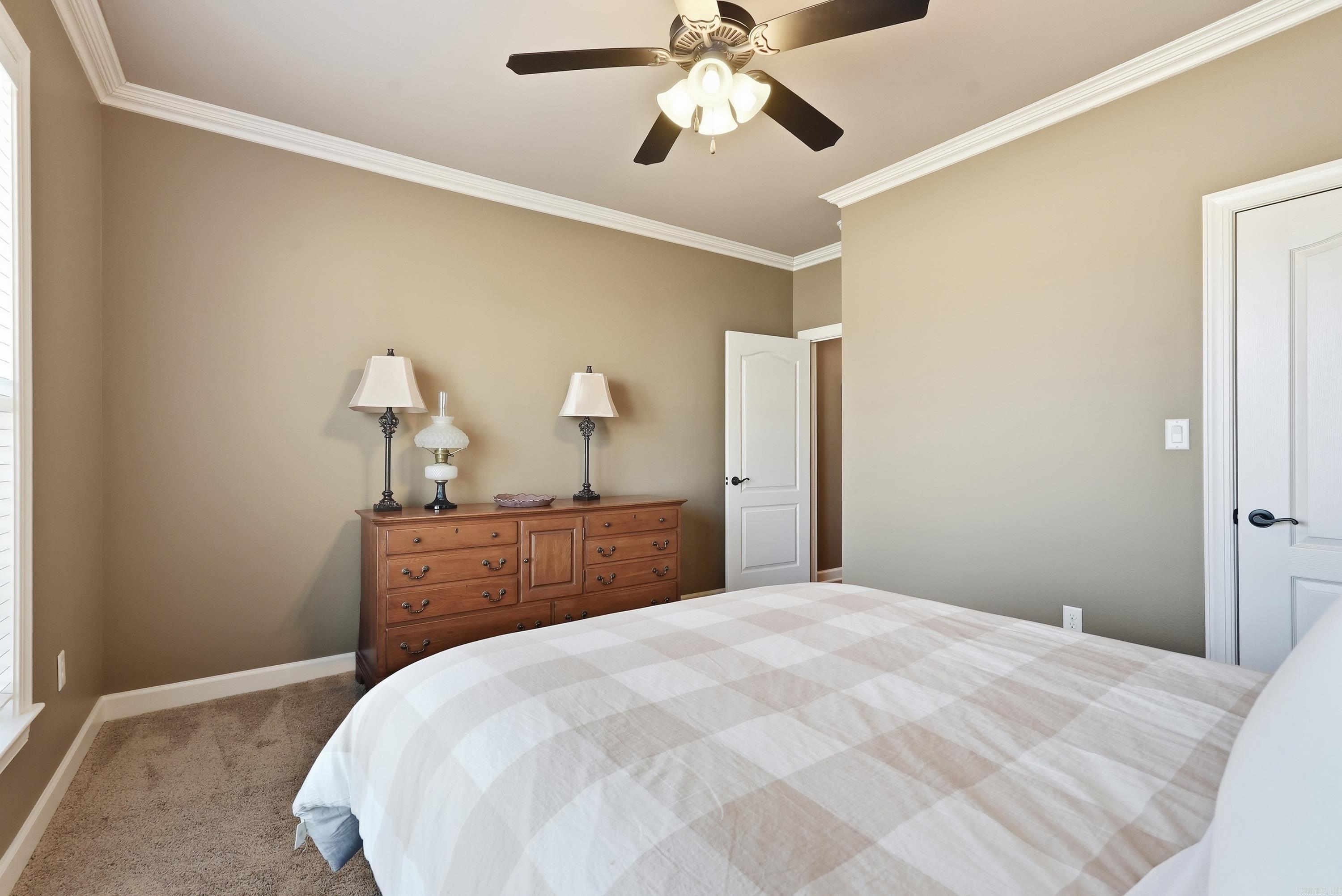 WOODLANDS EDGE - Residential