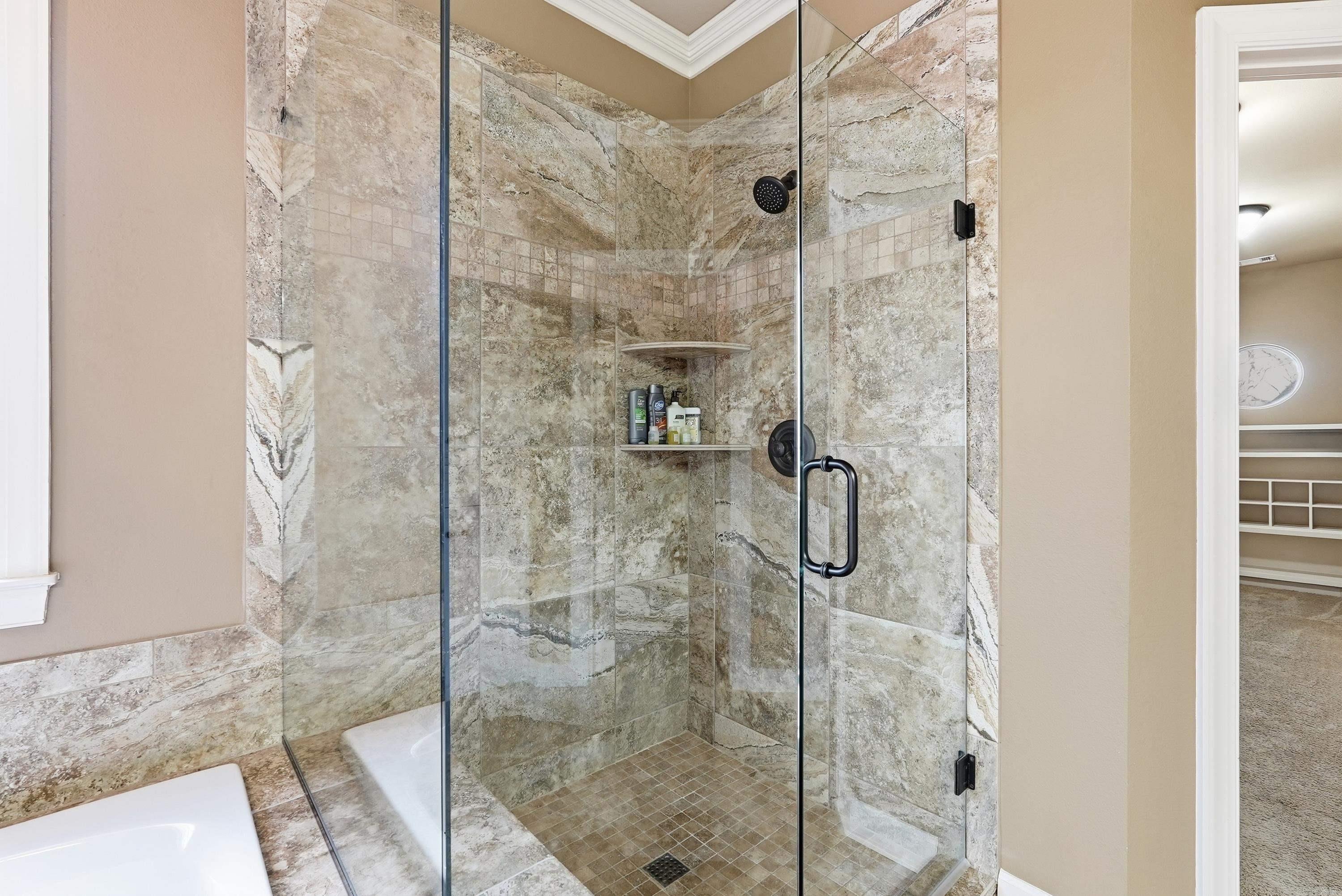 WOODLANDS EDGE - Residential