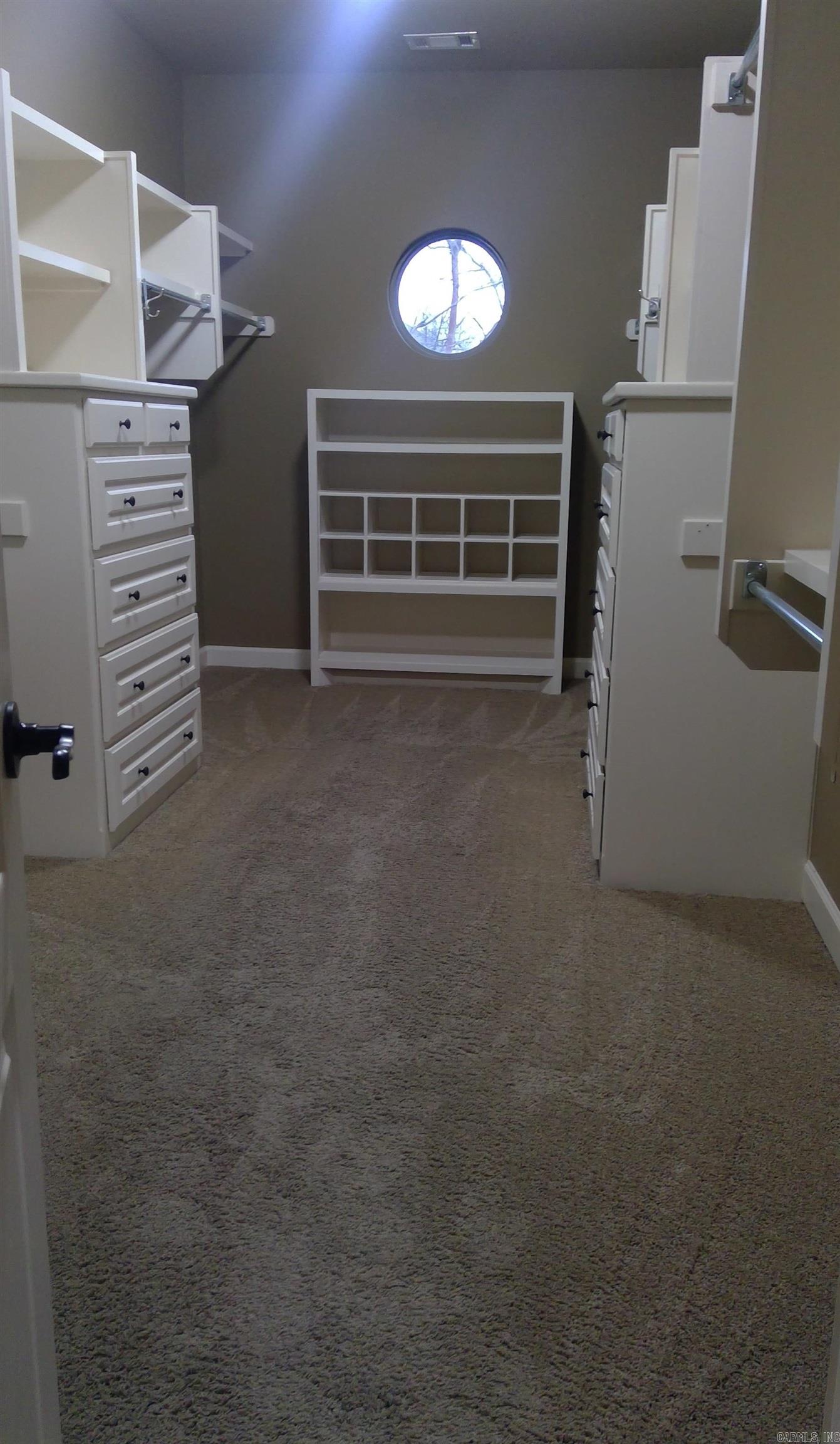 WOODLANDS EDGE - Residential