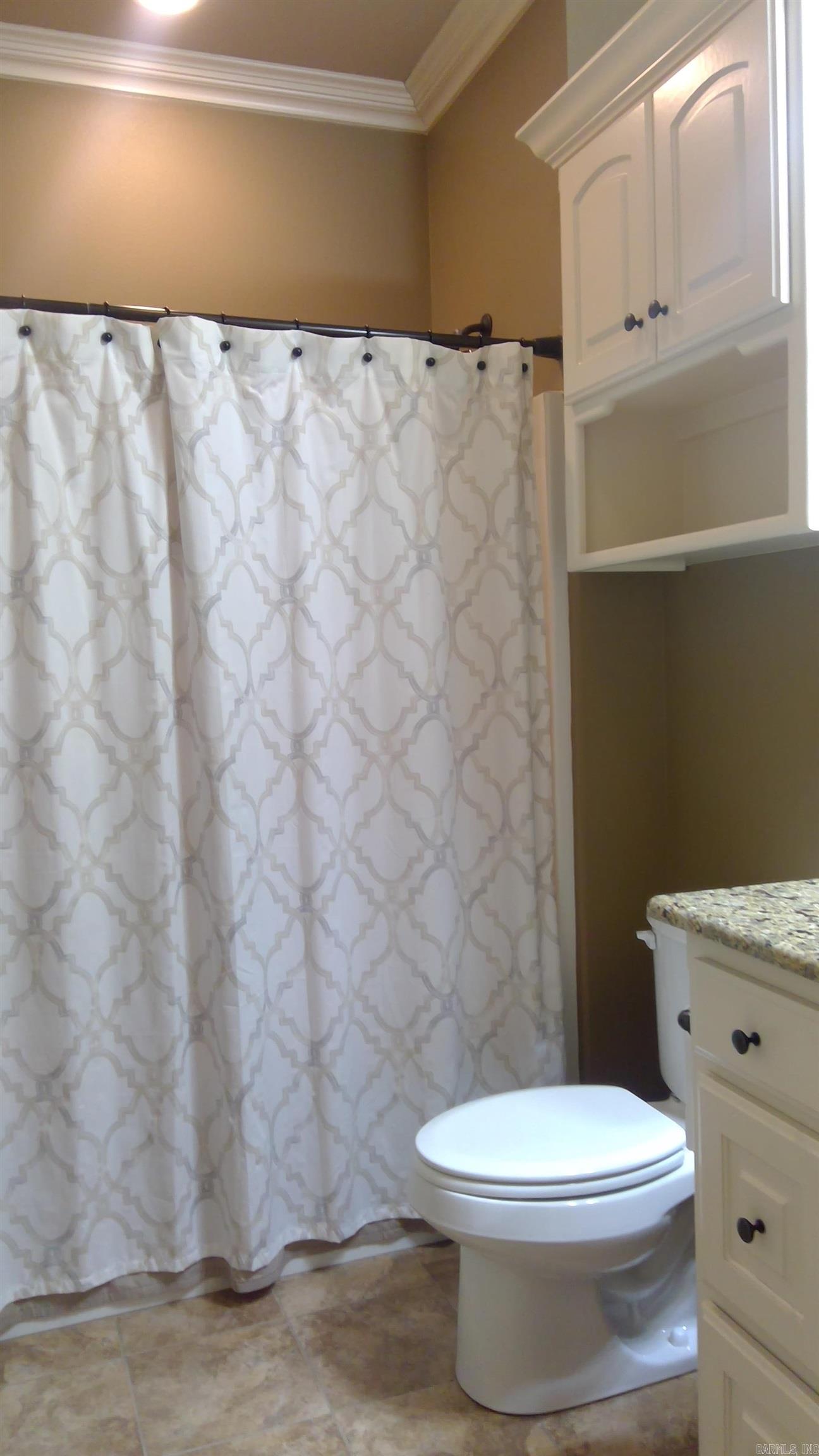 WOODLANDS EDGE - Residential