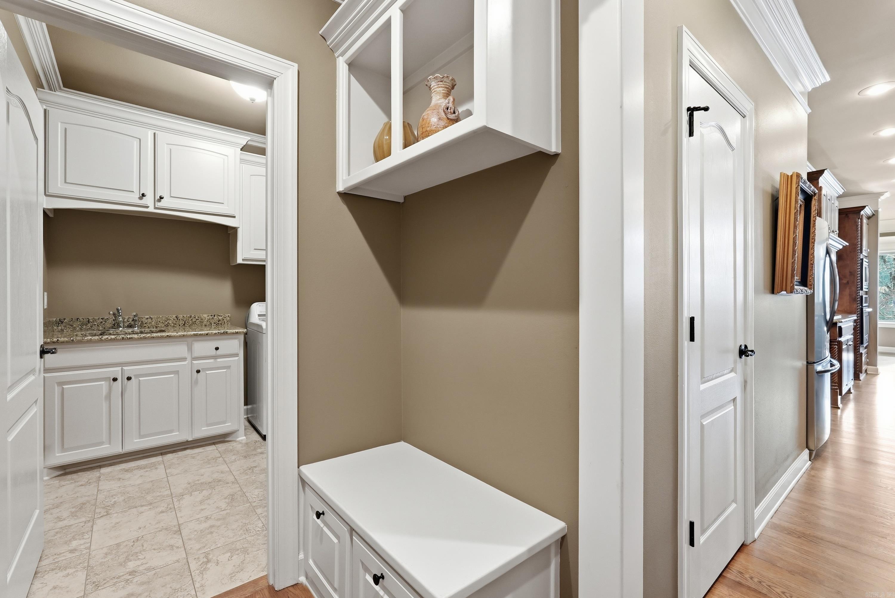 WOODLANDS EDGE - Residential