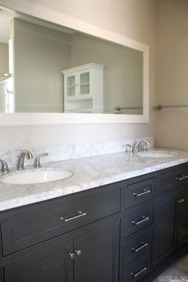 PARKWAY PLACE - Residential Lease